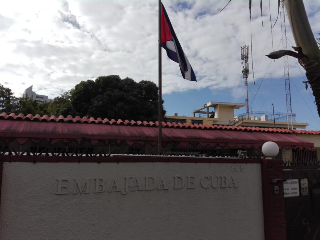 El episodio ocurre en un contexto de creciente distanciamiento entre varios gobiernos latinoamericanos y el régimen cubano.