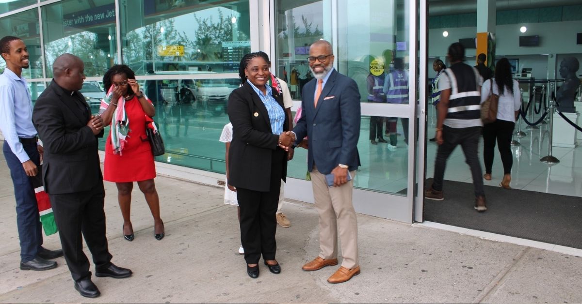 La embajadora Mwenda Karisa, quien había representado a Kenia en La Habana, ya se trasladó a Kingston.