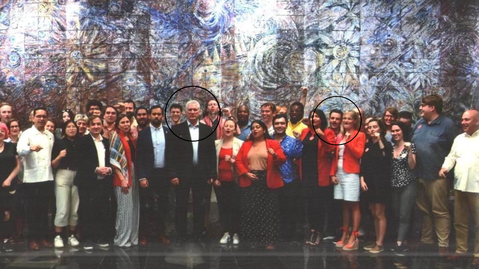 La delegación de DSA 2023 en La Habana con Miguel Díaz-Canel. Foto vía https://through.blog/2023/11/09/cuba-diaries/.
