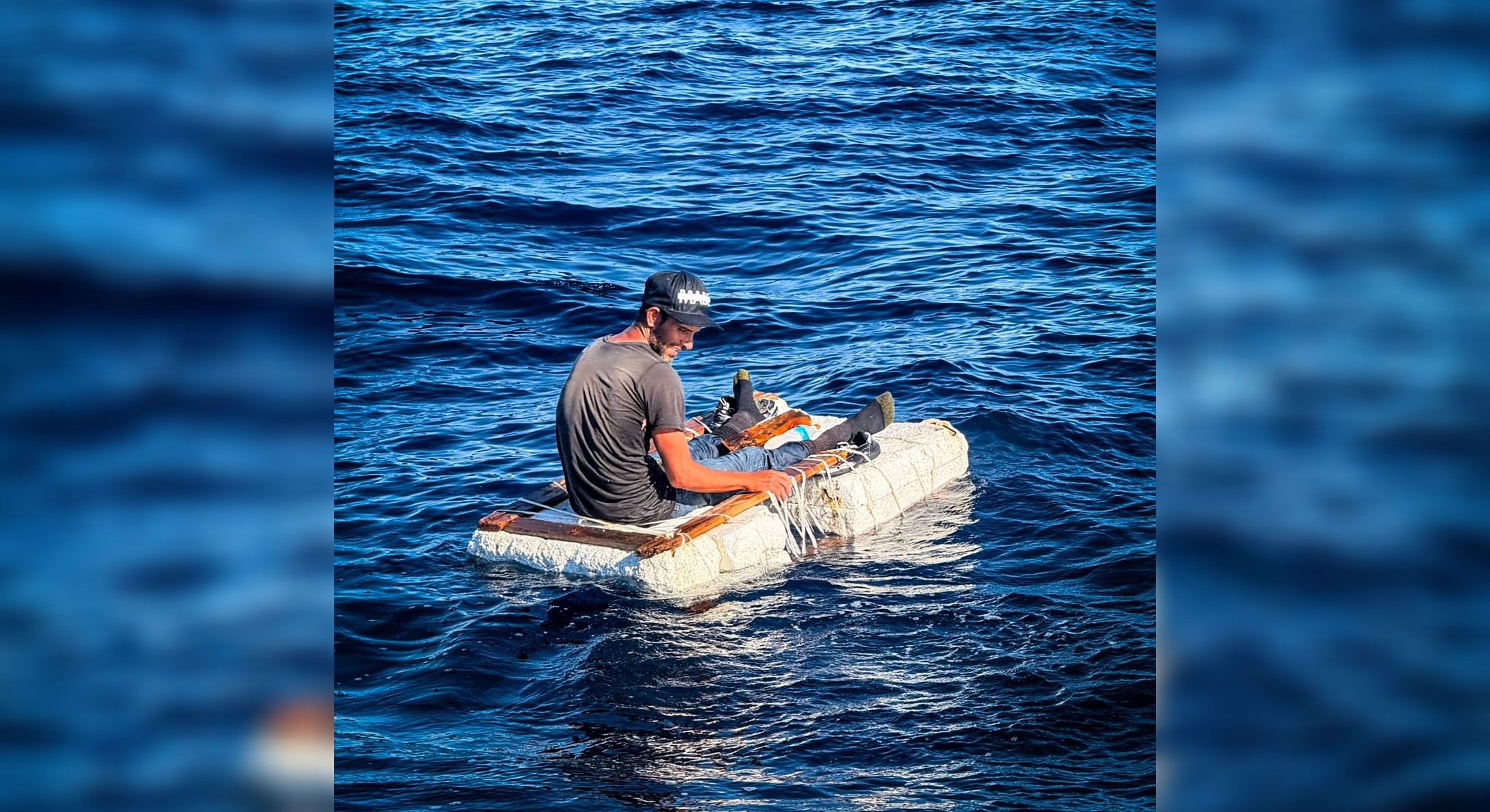Guardacostas de EE. UU. rescatan a balsero cubano cerca de Key Biscayne. Foto: CBP
