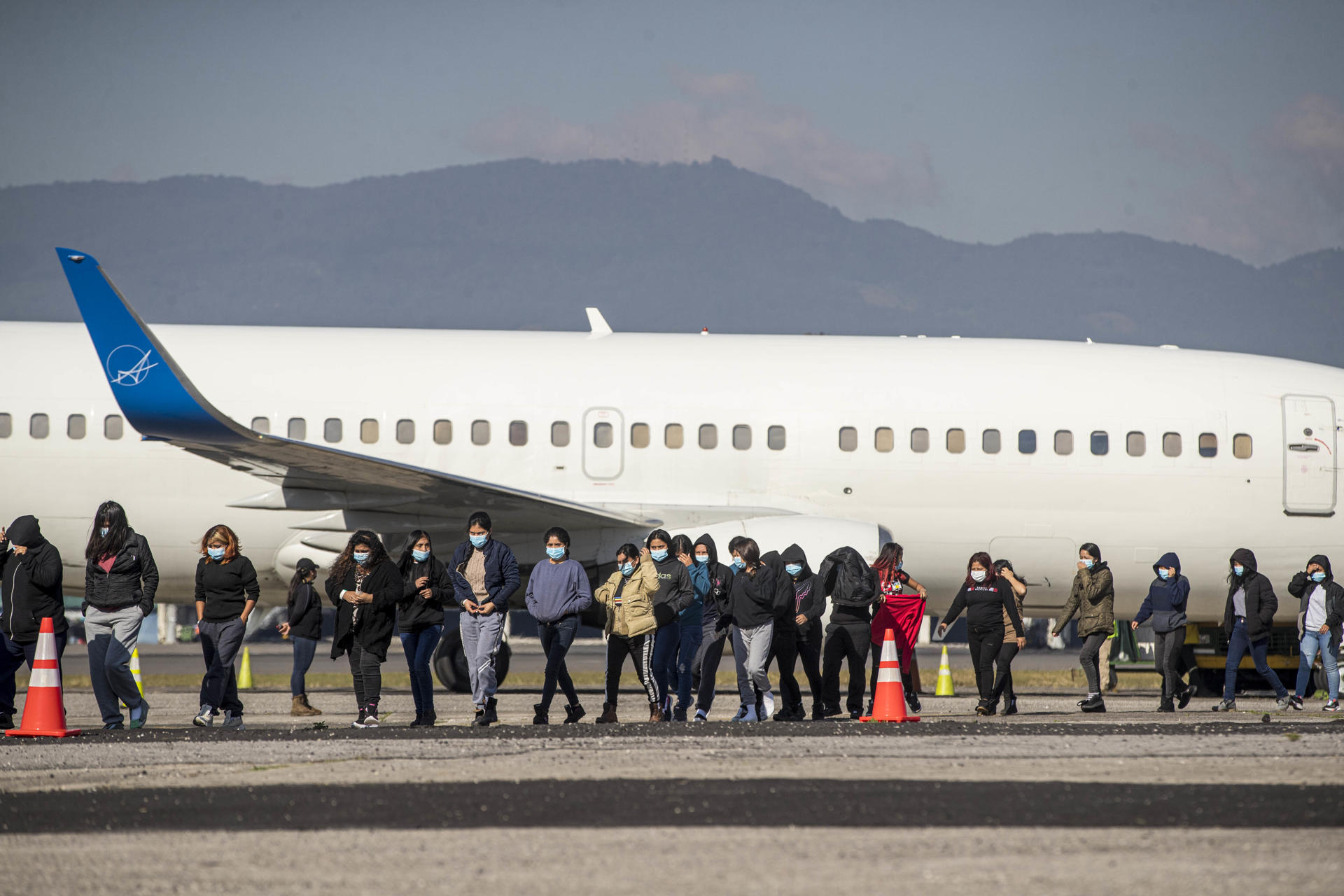 2023: EEUU deporta 142 589 ilegales, pero agentes federales encontraron 2,5 millones en frontera sur