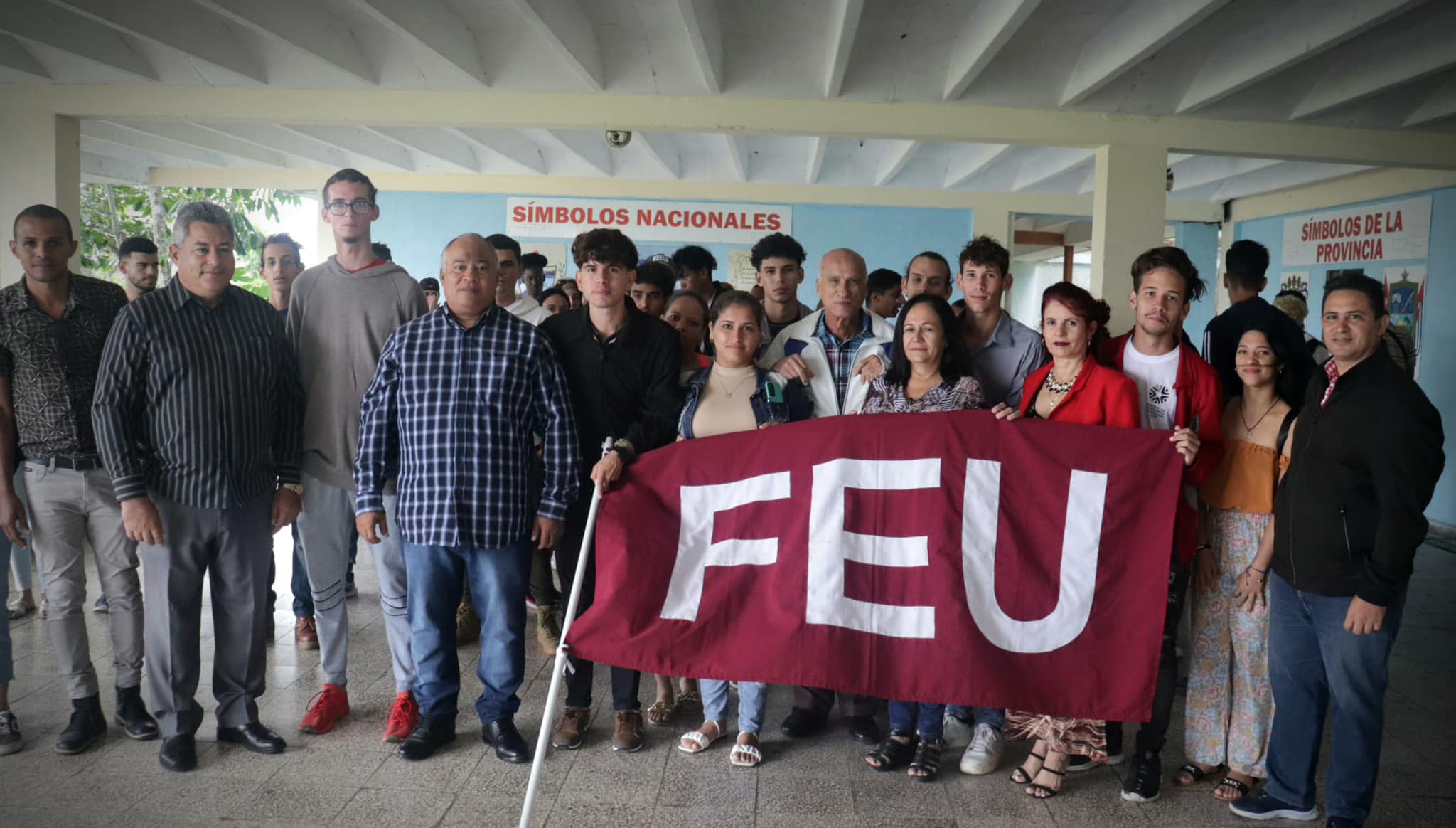 Abanderan a Guerrilla Universitaria en Camagüey para "enfrentamiento a ilegalidades"