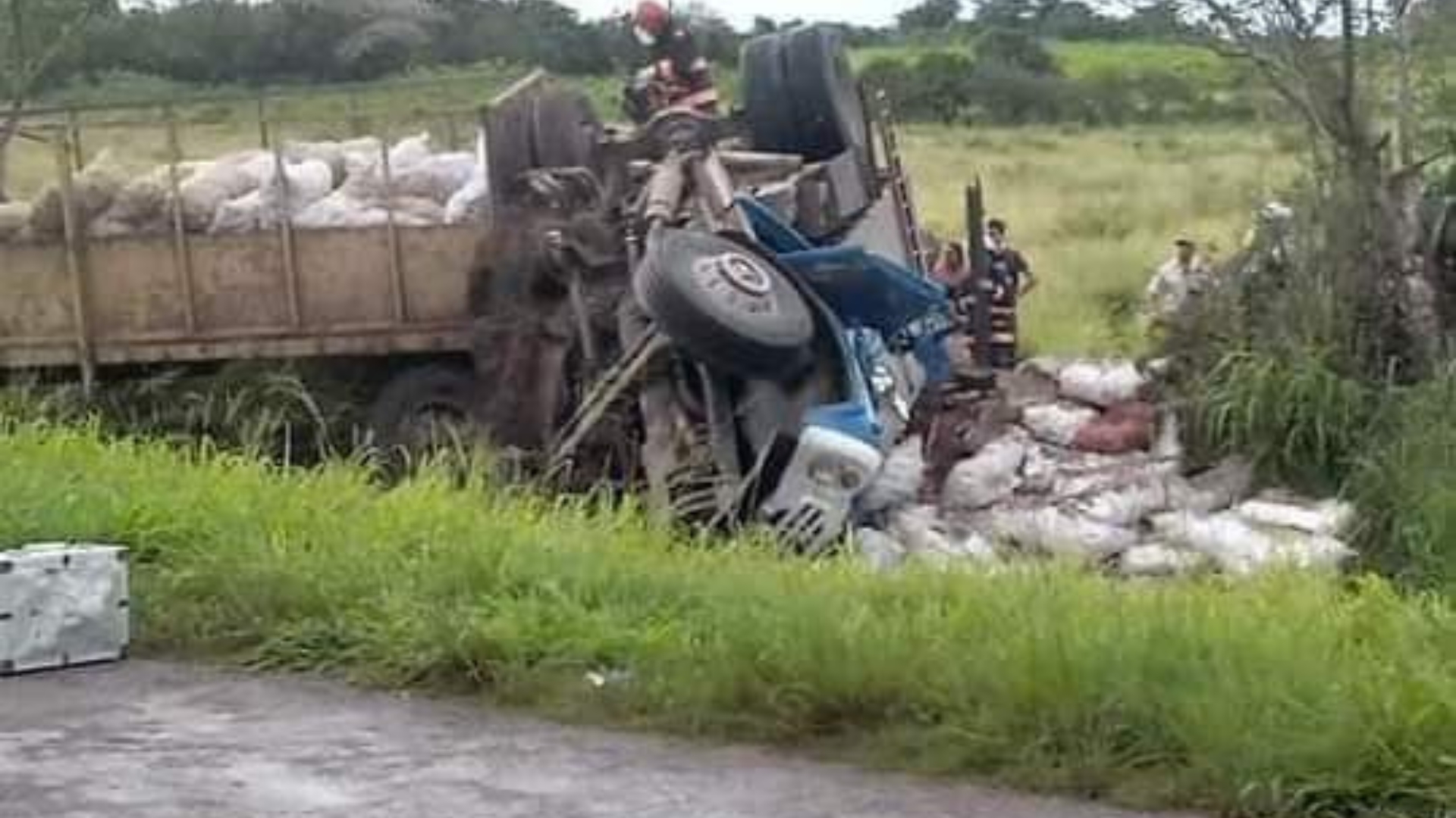 Accidente de camión en Colón deja un fallecido y varios heridos