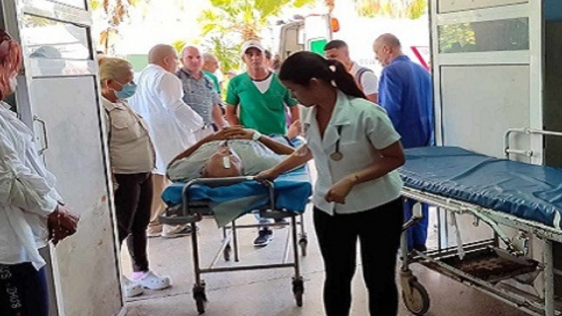 Accidente masivo en Cienfuegos por choque entre camión y carretón de caballo