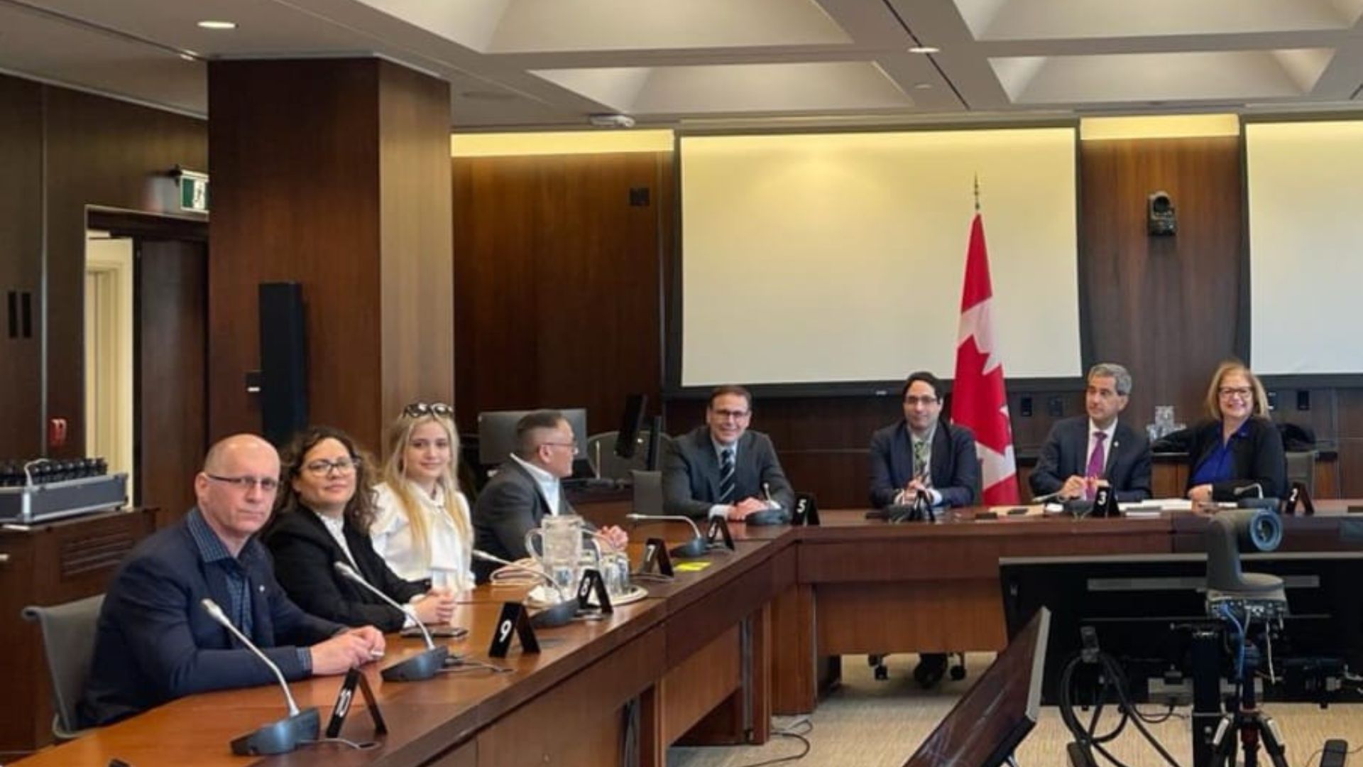 Activistas cubanos se reúnen con parlamentarios canadienses 