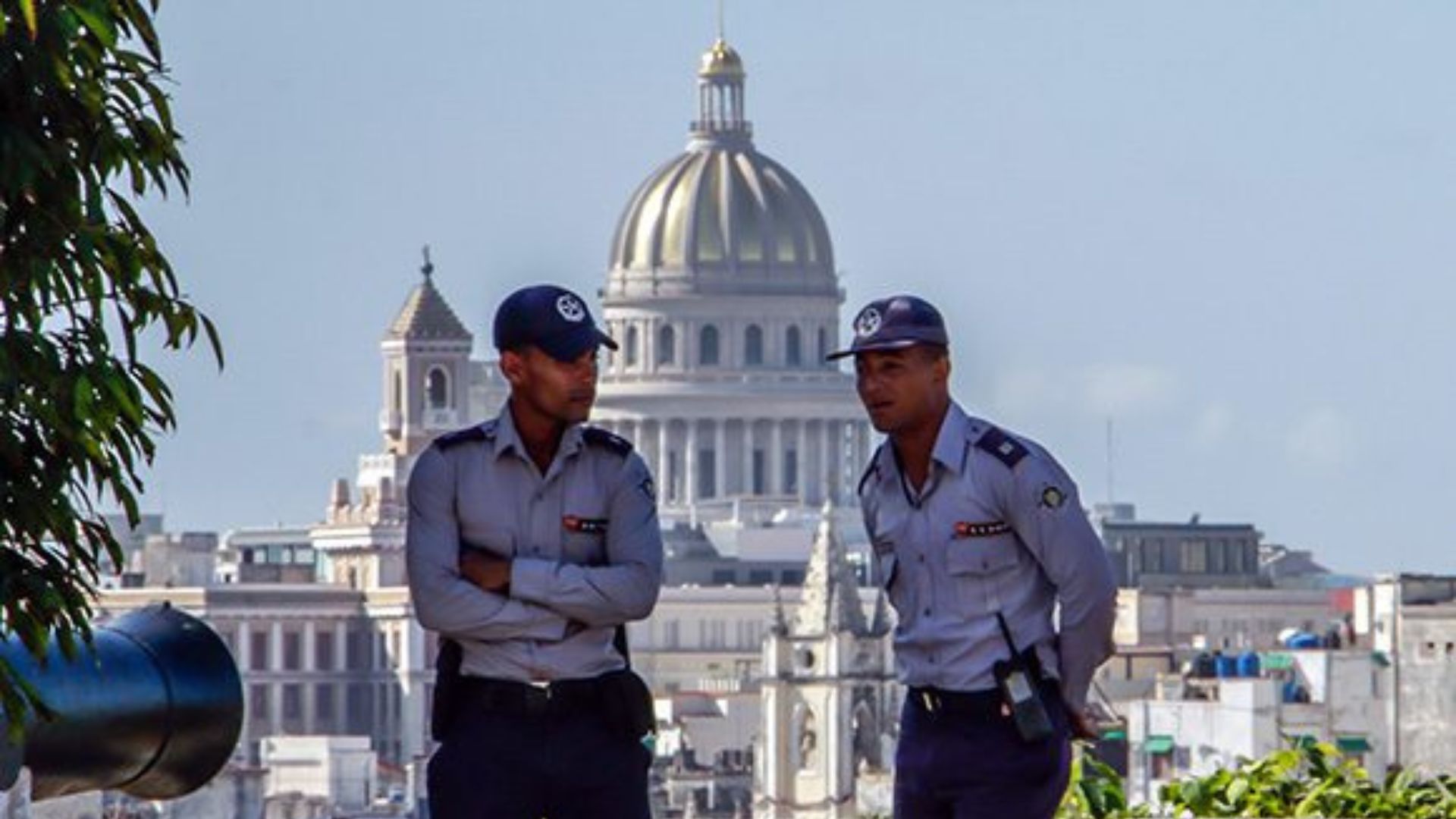 Activistas cubanos sitiados el día de actos oficiales por el Primero de Mayo