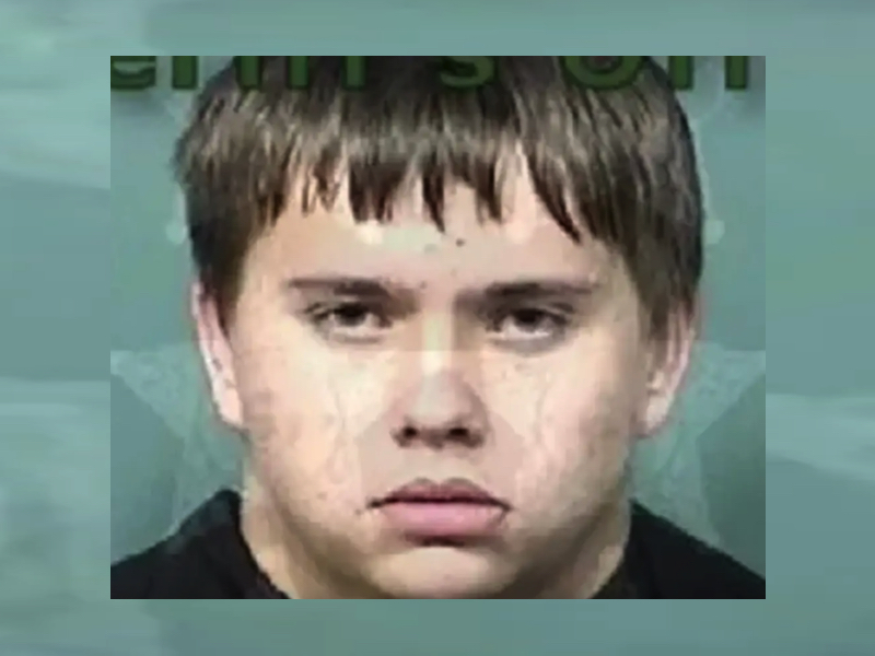Adolescente de Florida apuñaló y golpeó a su madre con sartén presuntamente porque quería que limpiara su cuarto