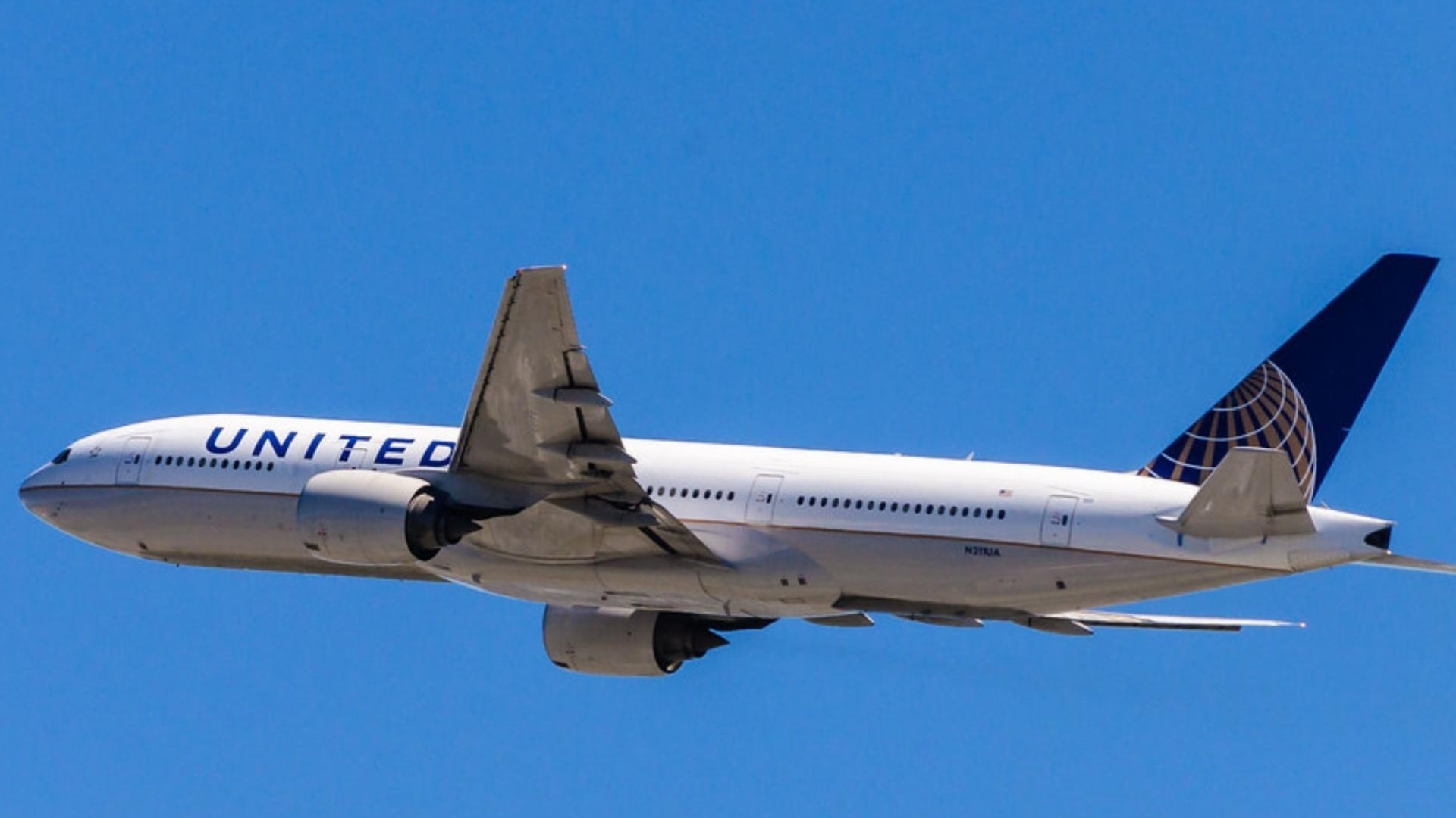 Aerolínea estadounidense United retomó sus vuelos a la capital cubana