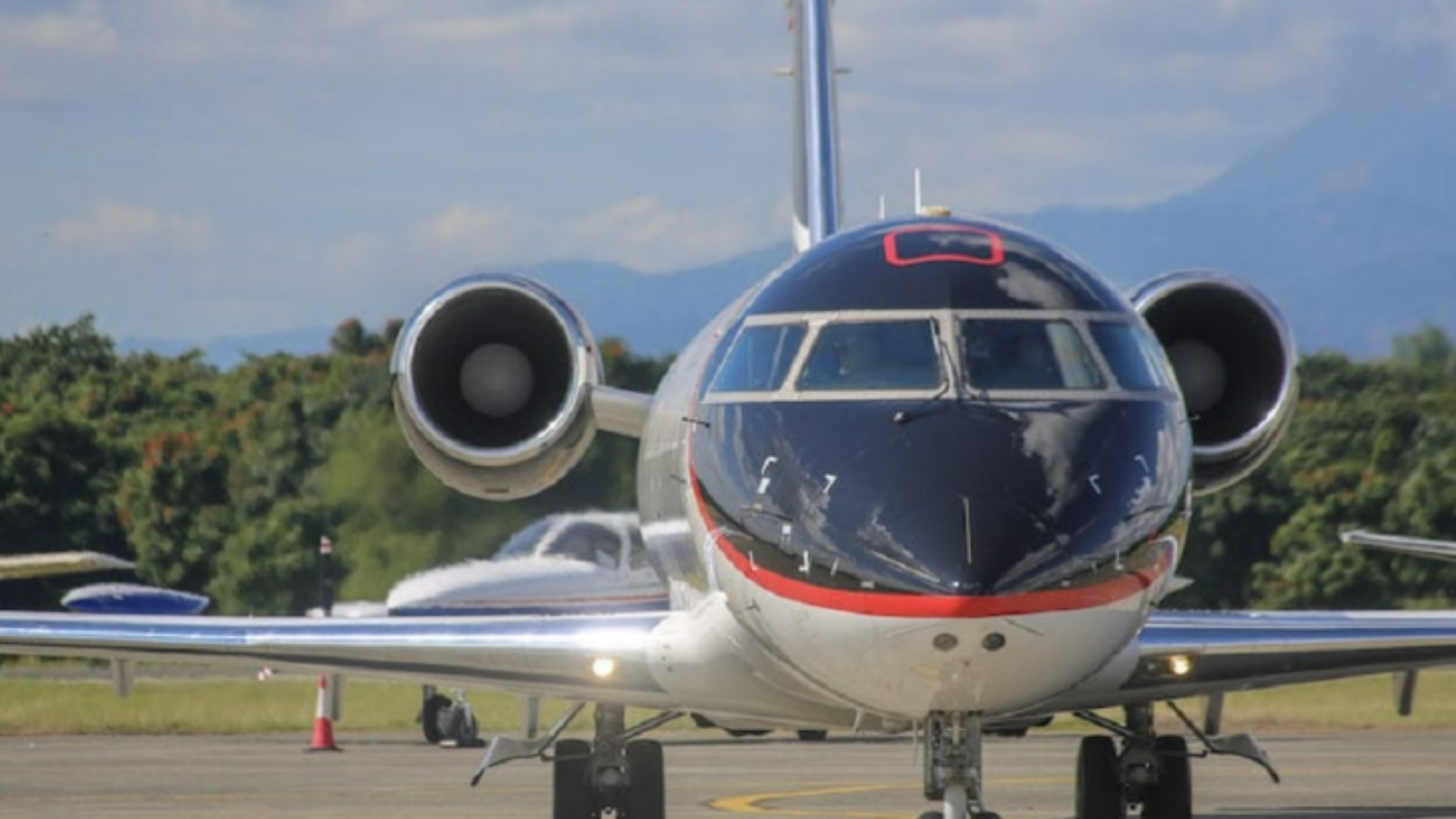 Air Century cancela vuelos Cuba-Nicaragua tras sanciones de EE.UU.