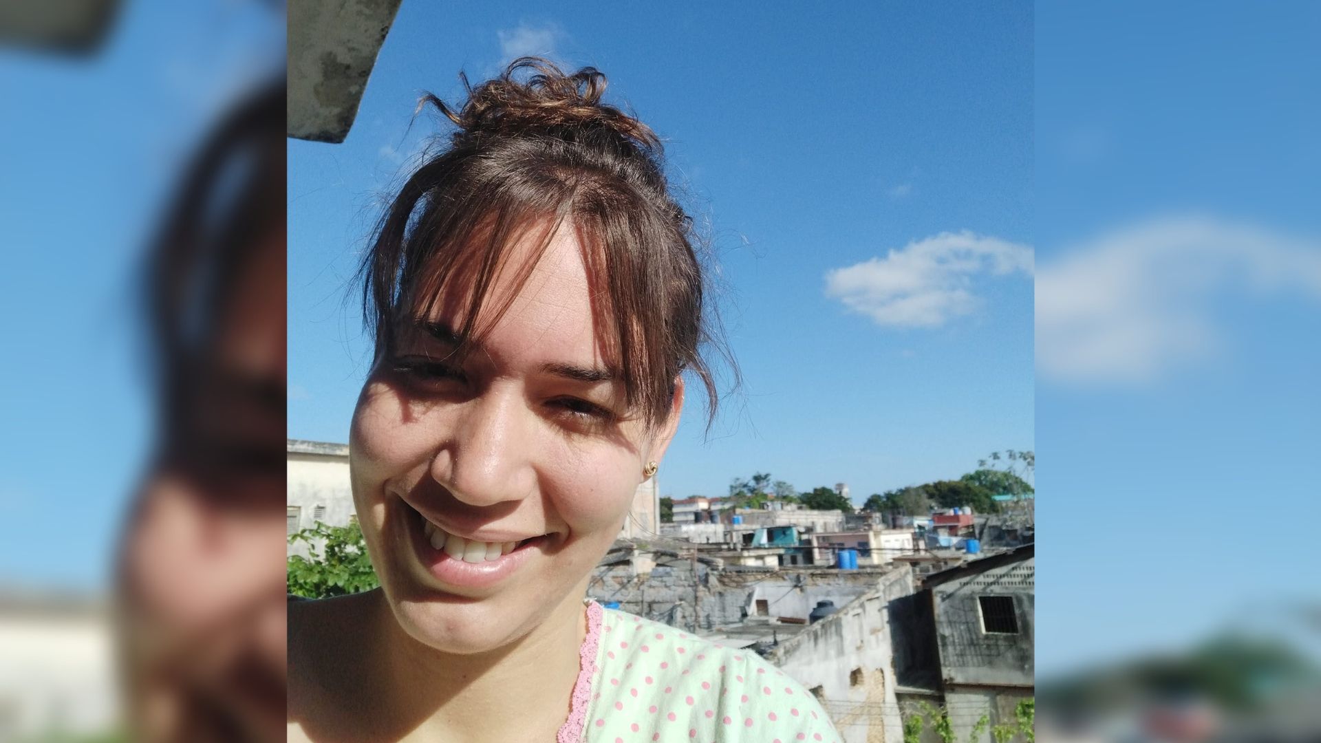 Amelia Calzadilla, viral por sus críticas al régimen, sale de Cuba
