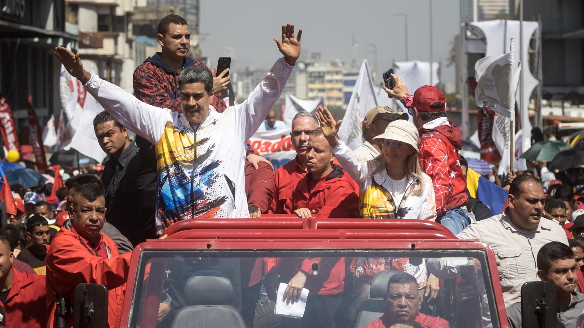 Análisis de la AP a actas de la oposición expone serias dudas sobre los resultados anunciados por el régimen de Maduro 