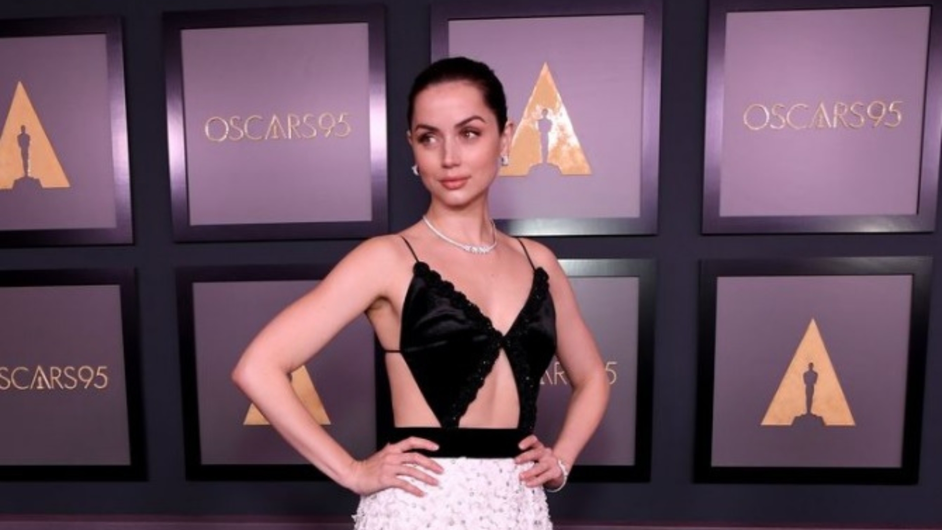 Ana de Armas más cerca de la nominación al Oscar: se luce en el “Governors Ball” 