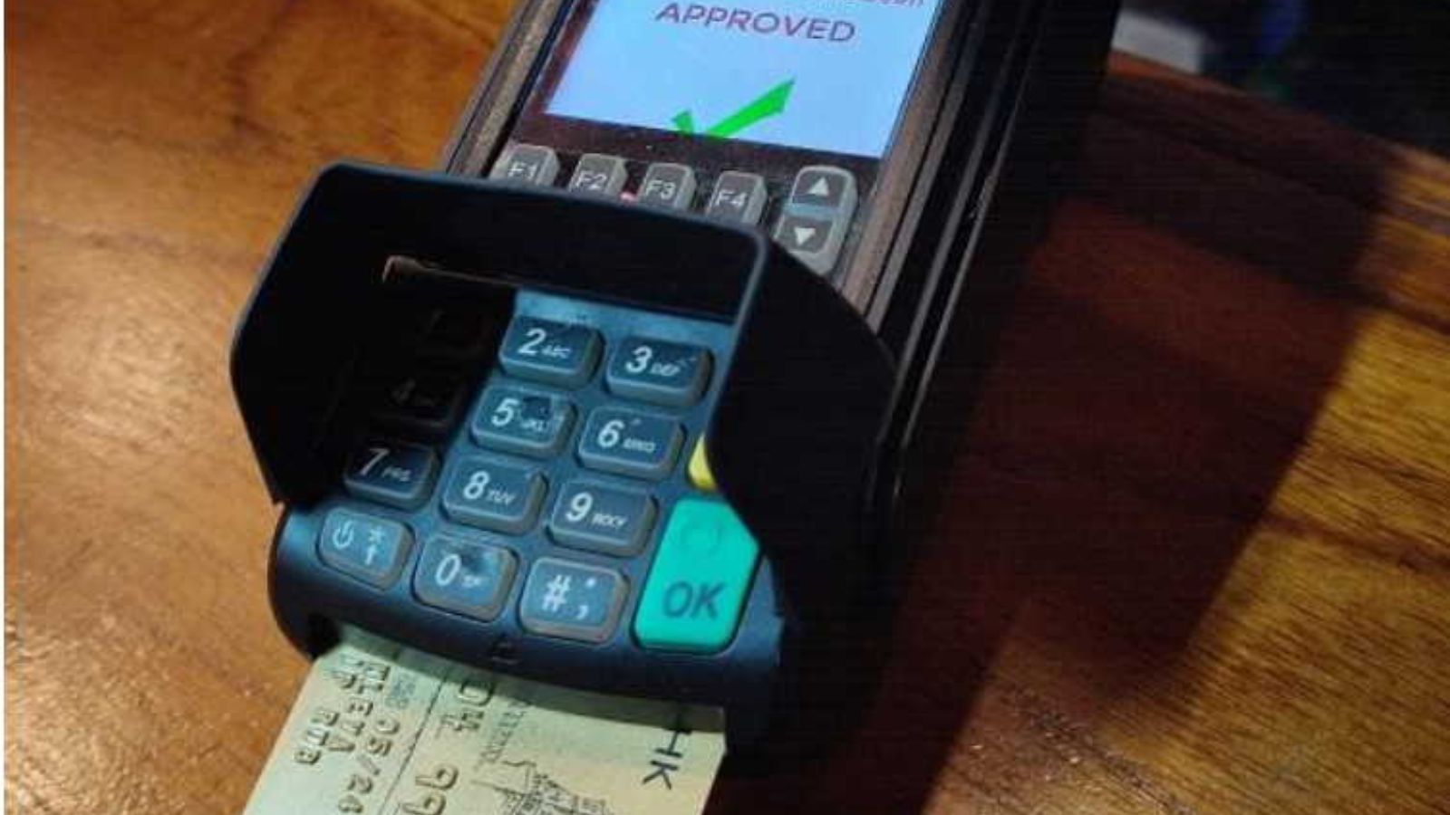 Anuncian interrupción temporal en uso de todas las tarjetas magnéticas en Cuba