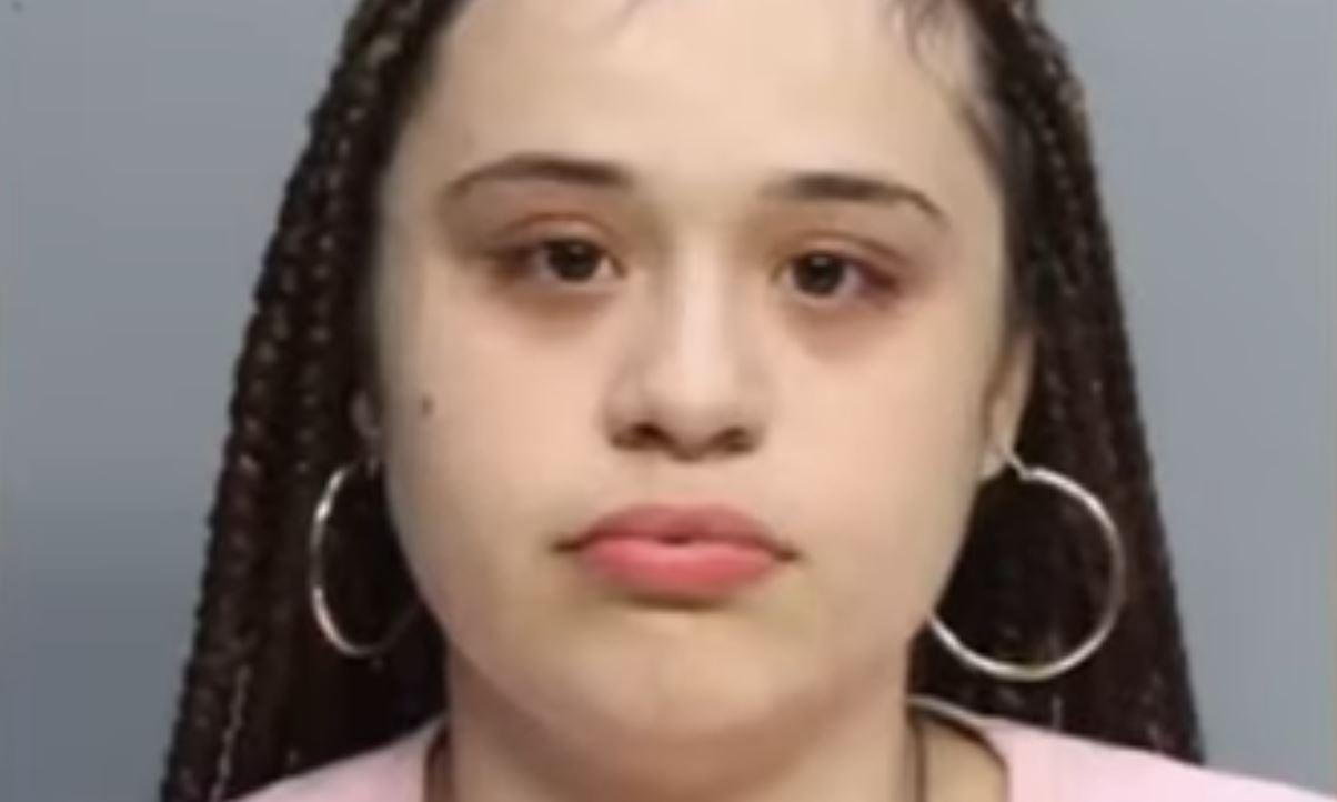 Arrestada y acusada de intento de asesinato: le disparó 17 veces a la expareja de su novio