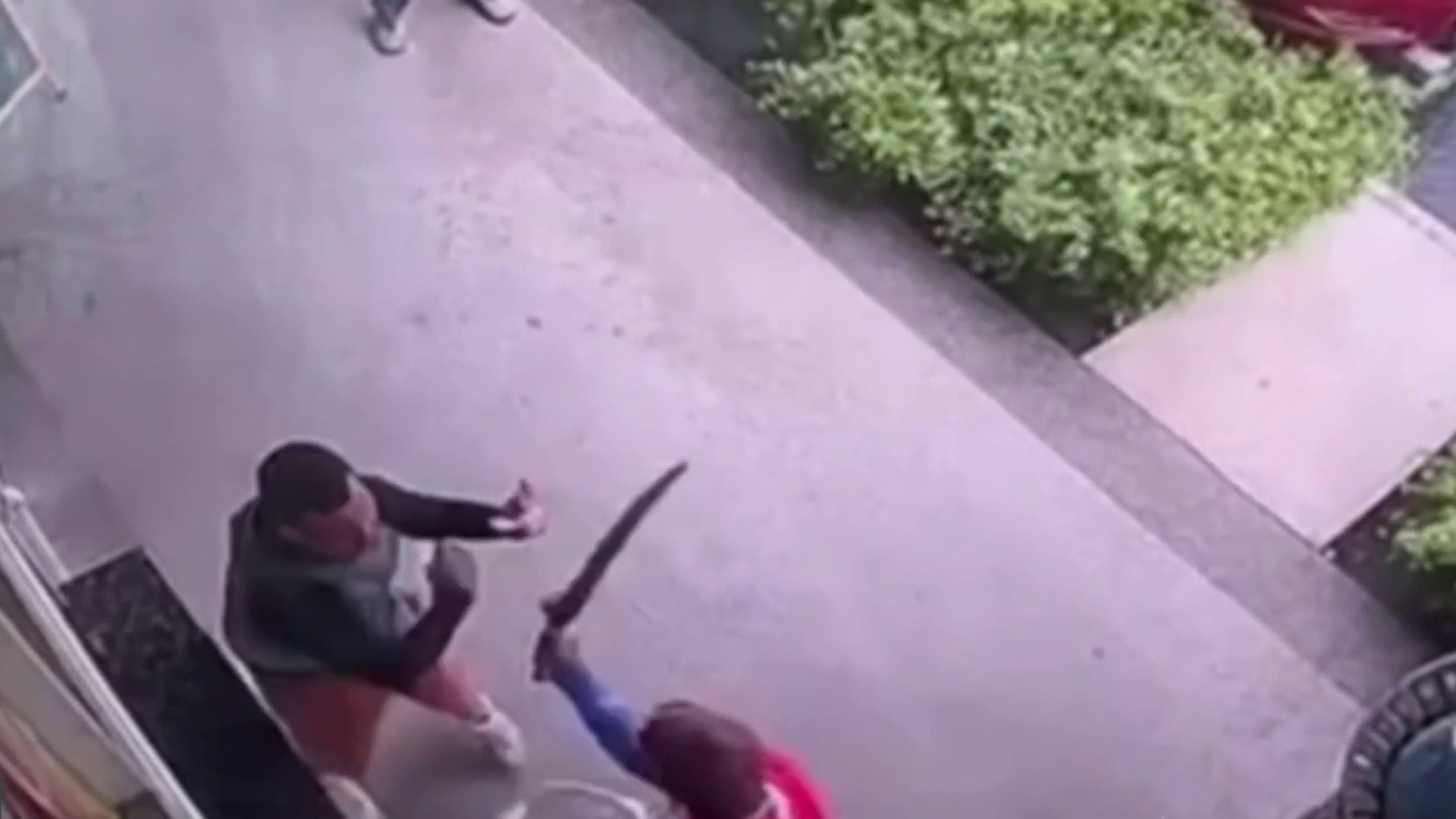 Arrestan a expelotero del equipo Cuba acusado de atacar a un hombre con un machete