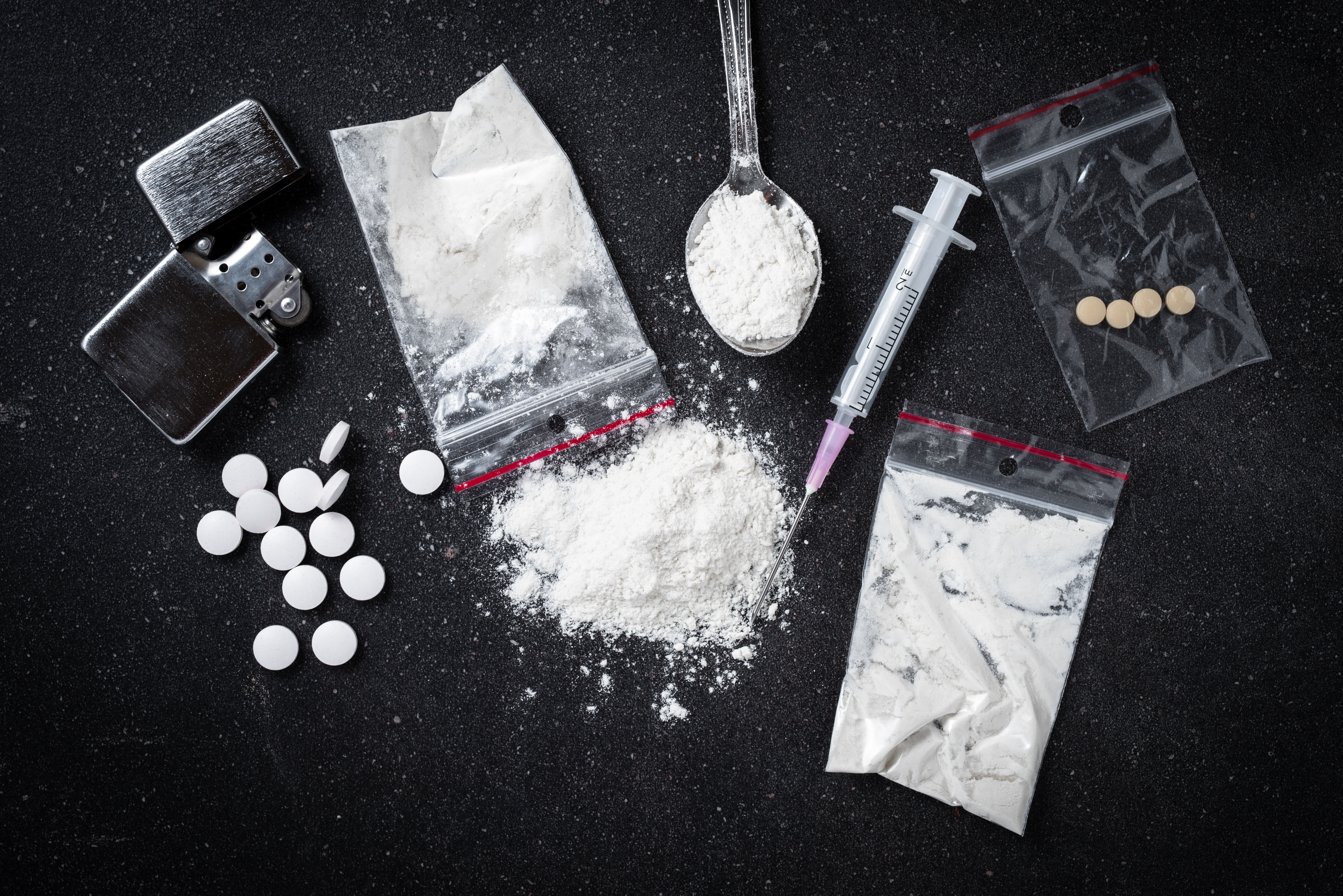 Aumenta consumo de drogas entre los jóvenes en Santiago de Cuba