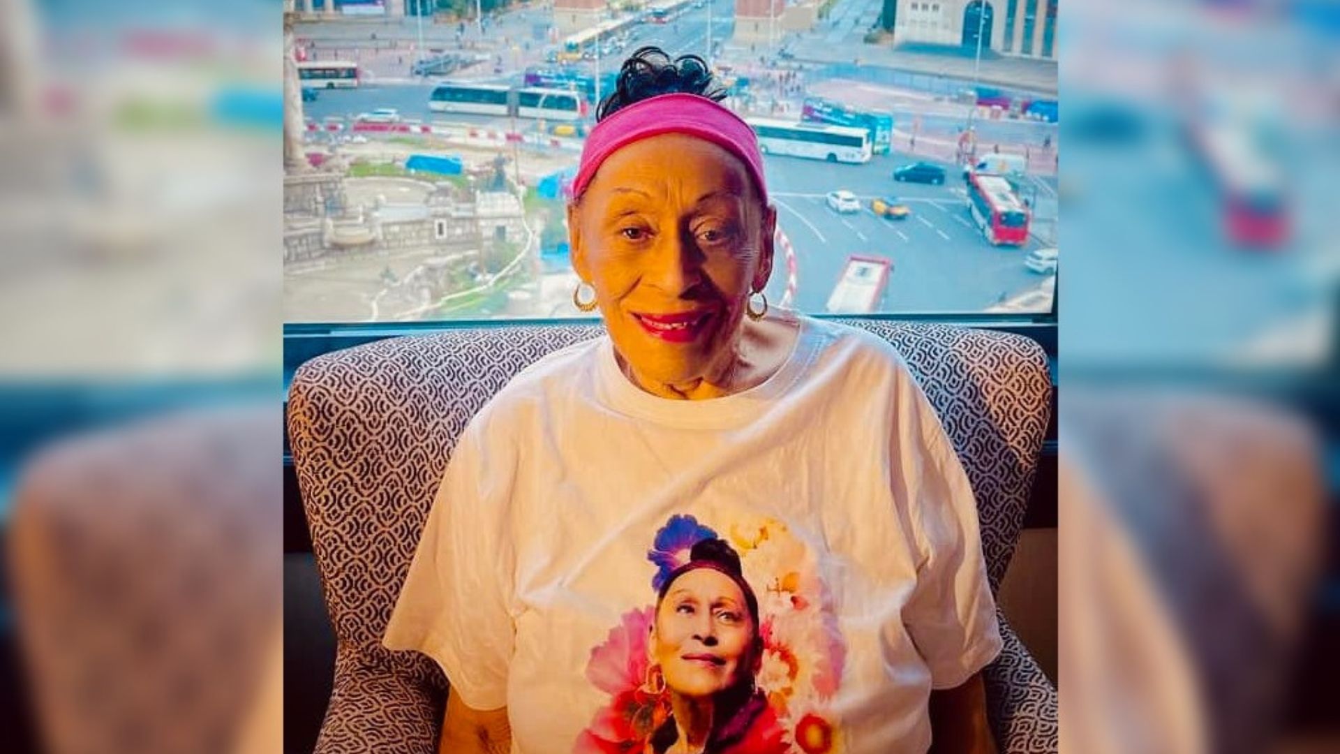 Bajan de escenario en Barcelona a Omara Portuondo, tras inicio de concierto