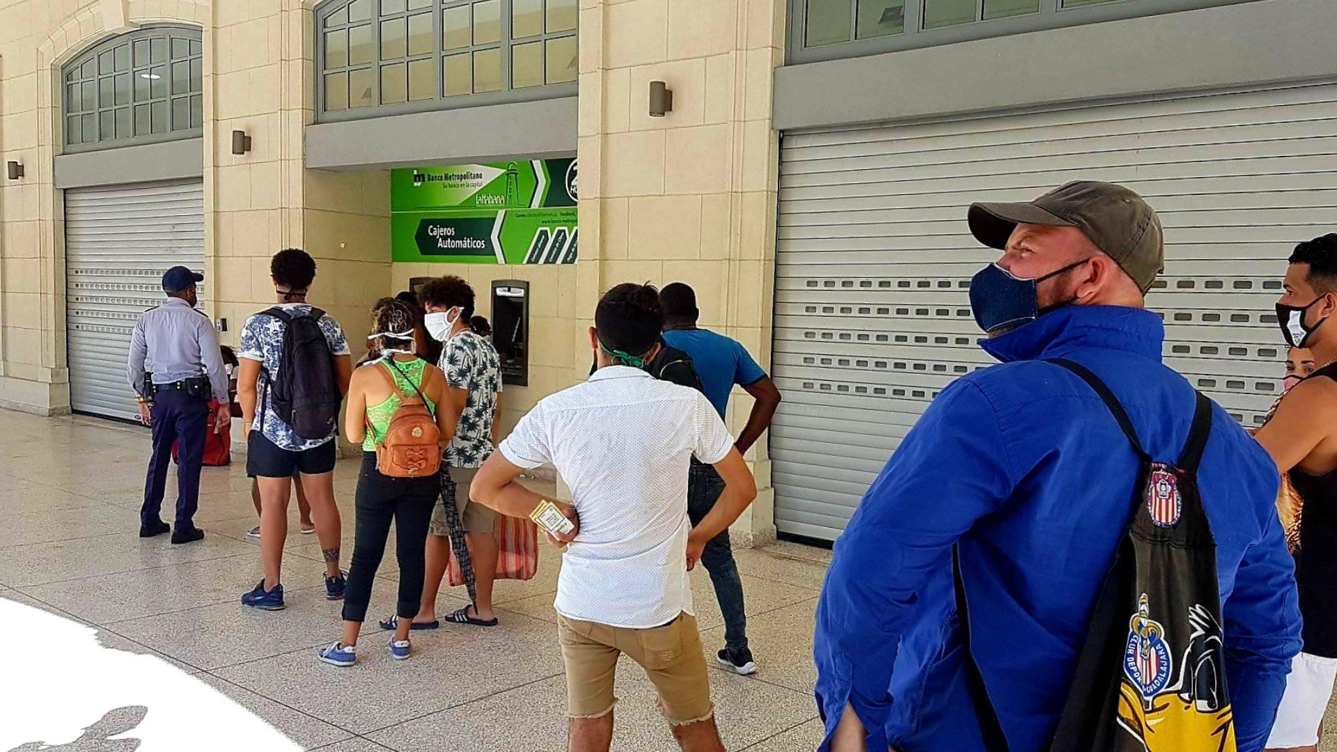 Banco Central del régimen cubano lanza paquete de medidas en medio de crisis de efectivo 