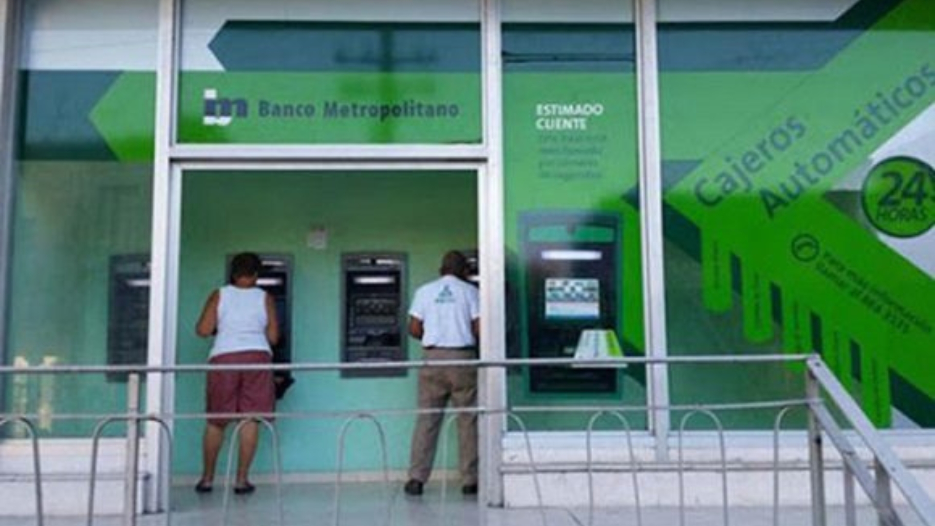 Banco cubano “Metropolitano” limita el uso del dinero a sus clientes