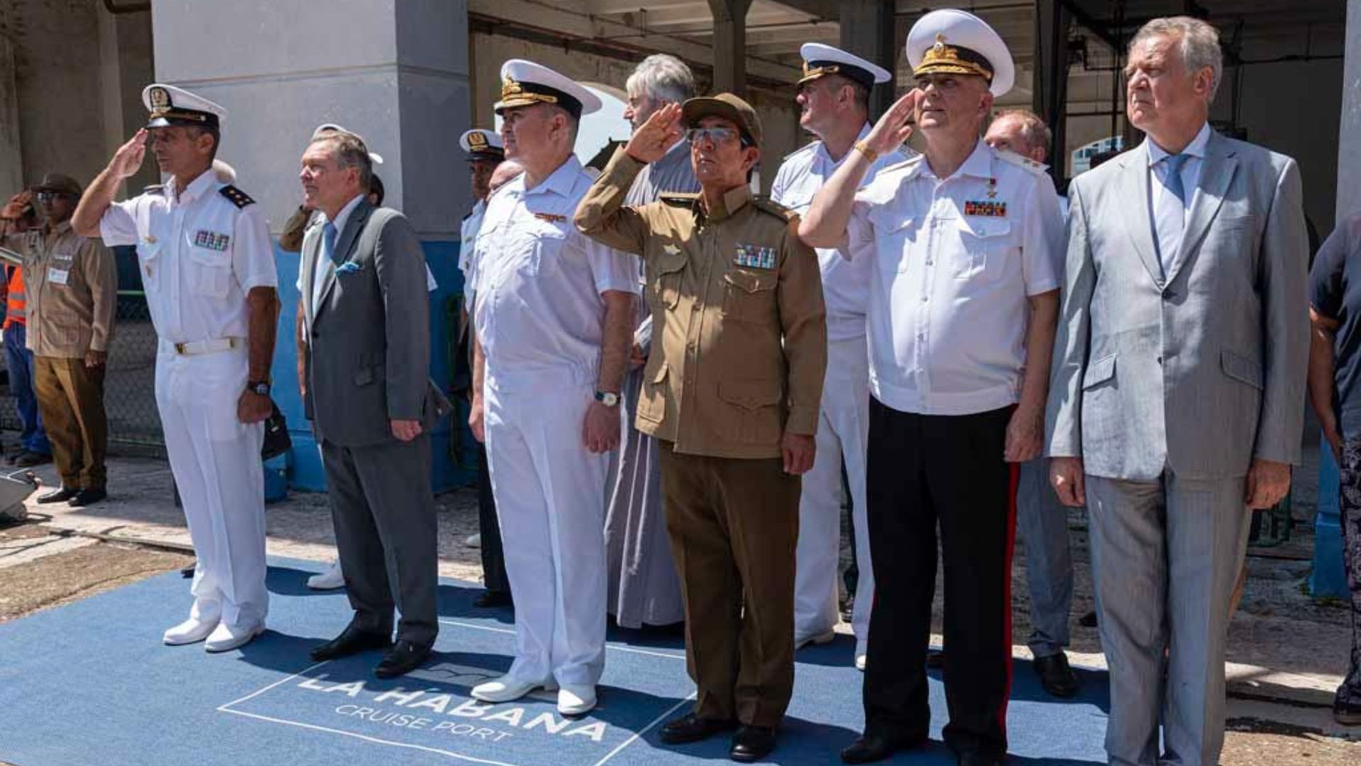 Barco de la Armada rusa llega a La Habana 