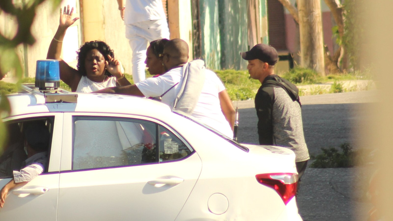 Berta Soler denuncia arresto arbitrario para impedir su participación en primera misa del año