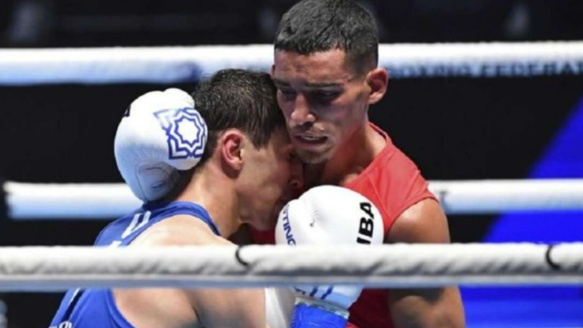 Boxeadores cubanos decepcionan en Mundial: un título de 13 púgiles