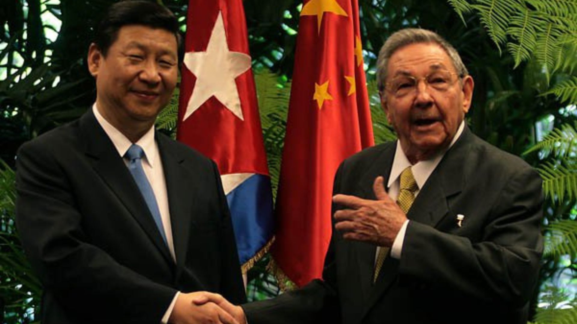 China negocia con régimen cubano para establecer base de entrenamiento militar en la isla