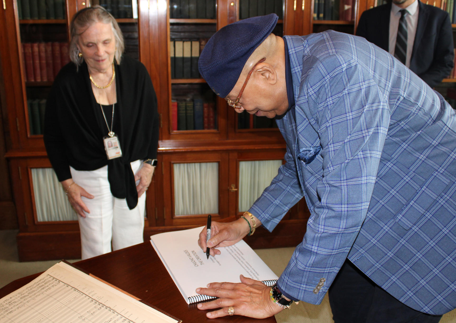 Chucho Valdés dona a la Biblioteca del Congreso de EE.UU. la partitura de su obra "más importante"