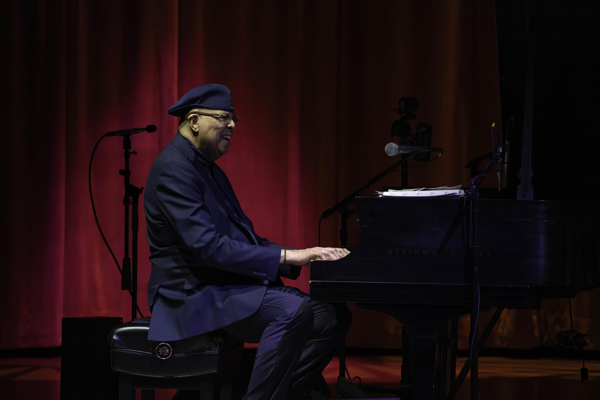Chucho Valdés presenta su nuevo disco en Miami