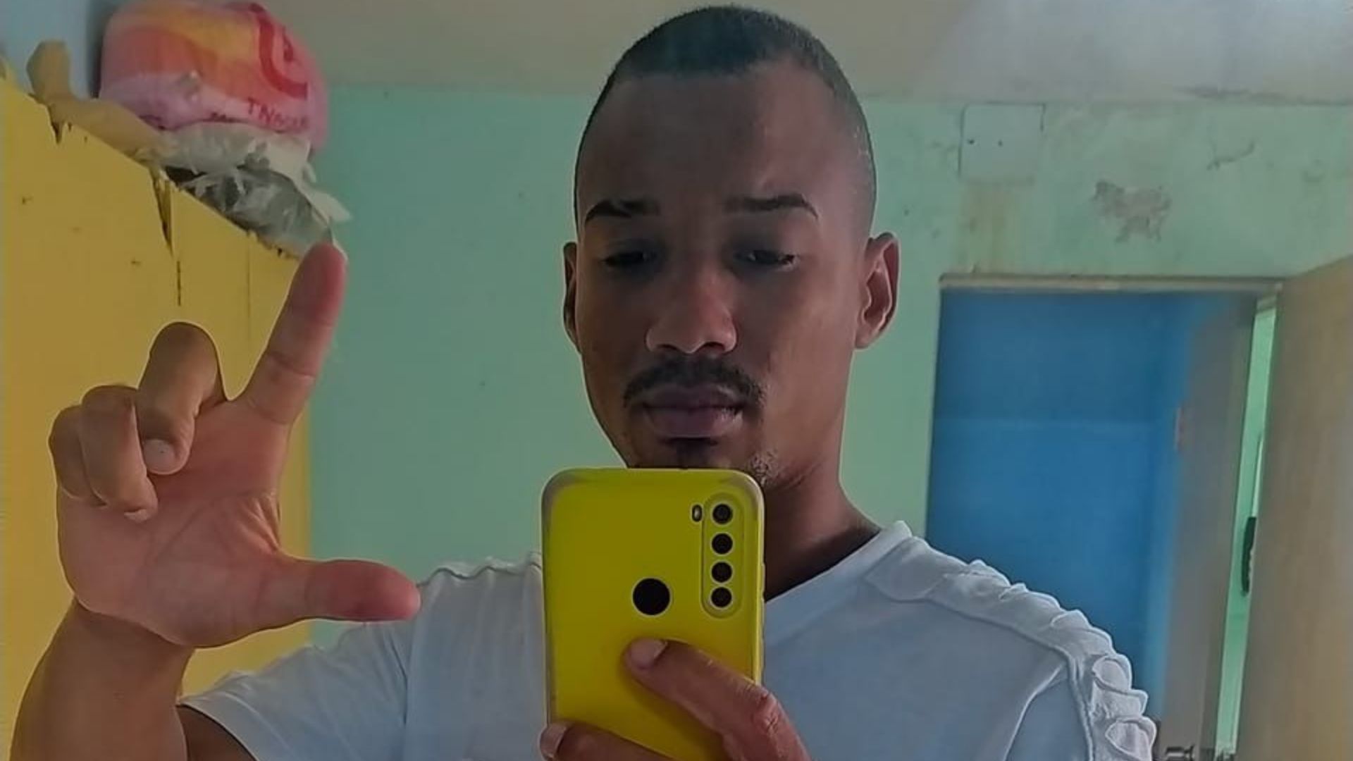 Citan a joven cubano por publicar videos de calles militarizadas en Matanzas