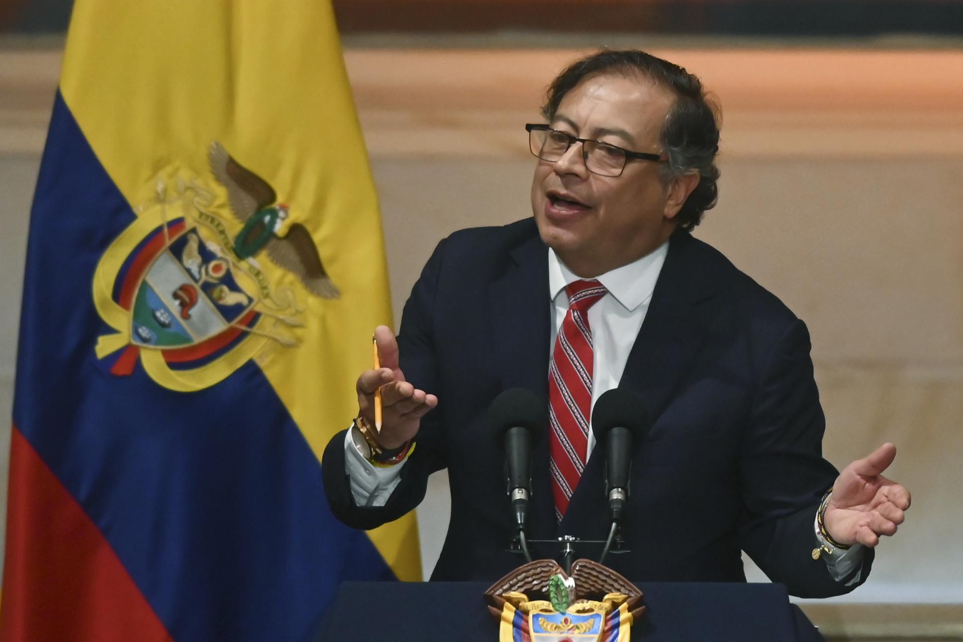 Colombia: Gobernabilidad de Petro en riesgo tras elecciones regionales