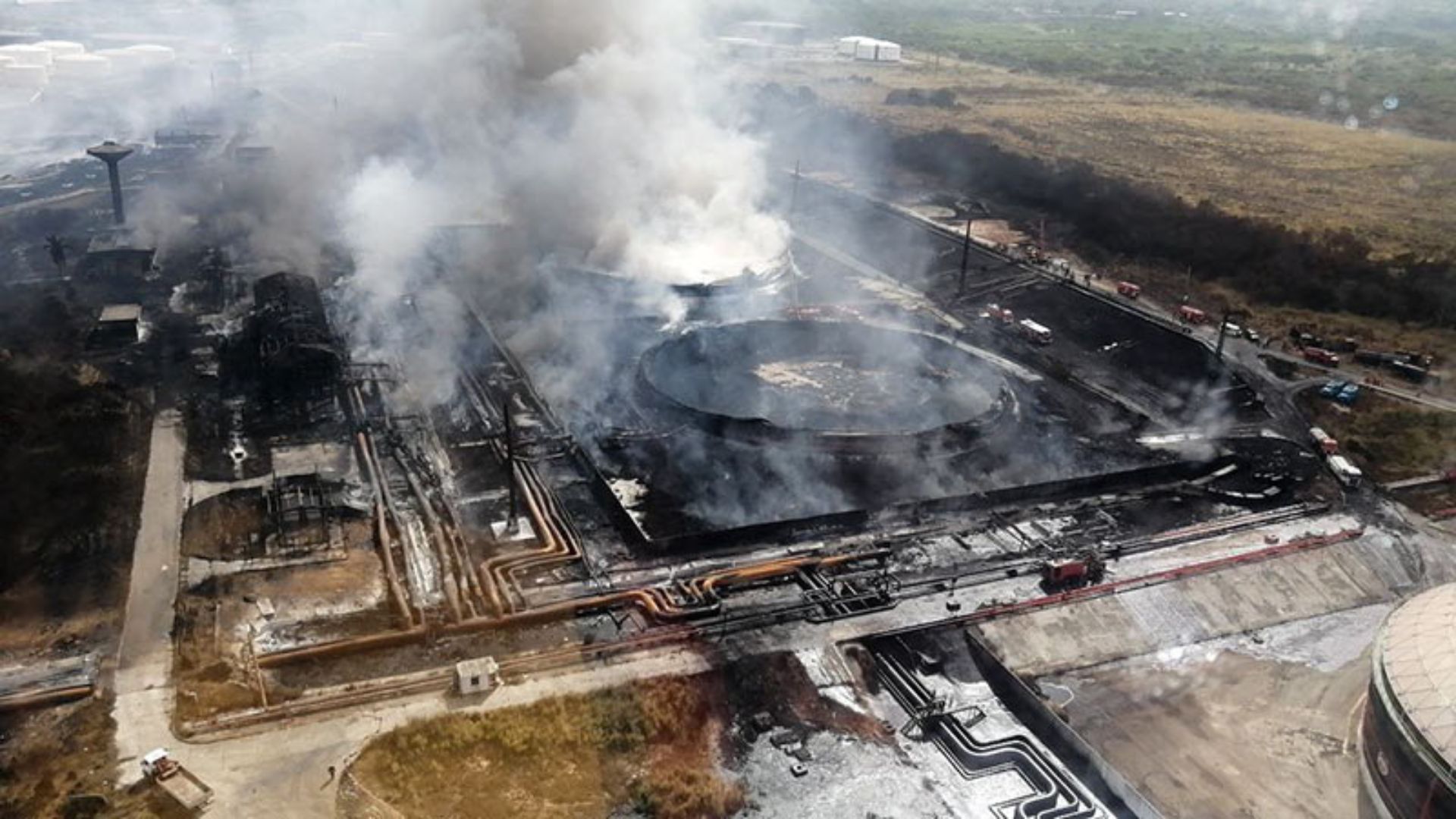 Construyen primer depósito de petróleo en Base de Supertanqueros de Matanzas