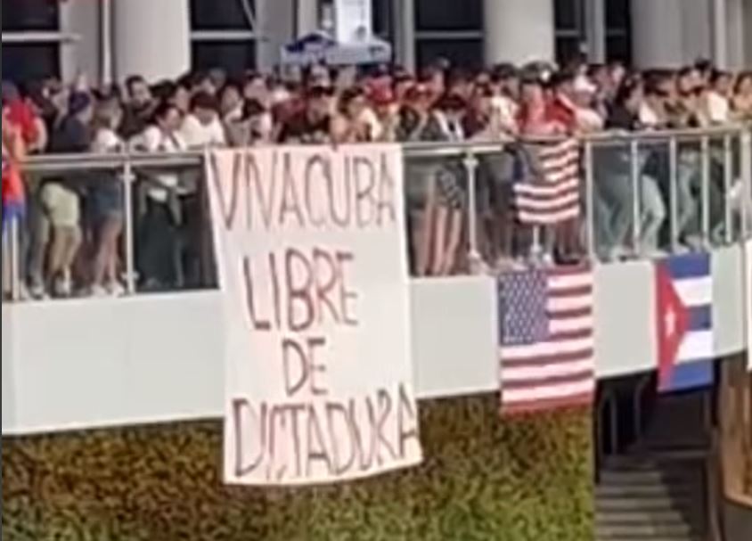 Convocan a "Caminata por la Libertad" en Miami