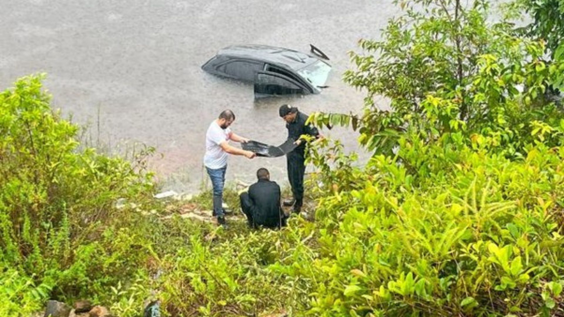 Cuatro cubanos heridos tras accidente de tránsito en Brasil