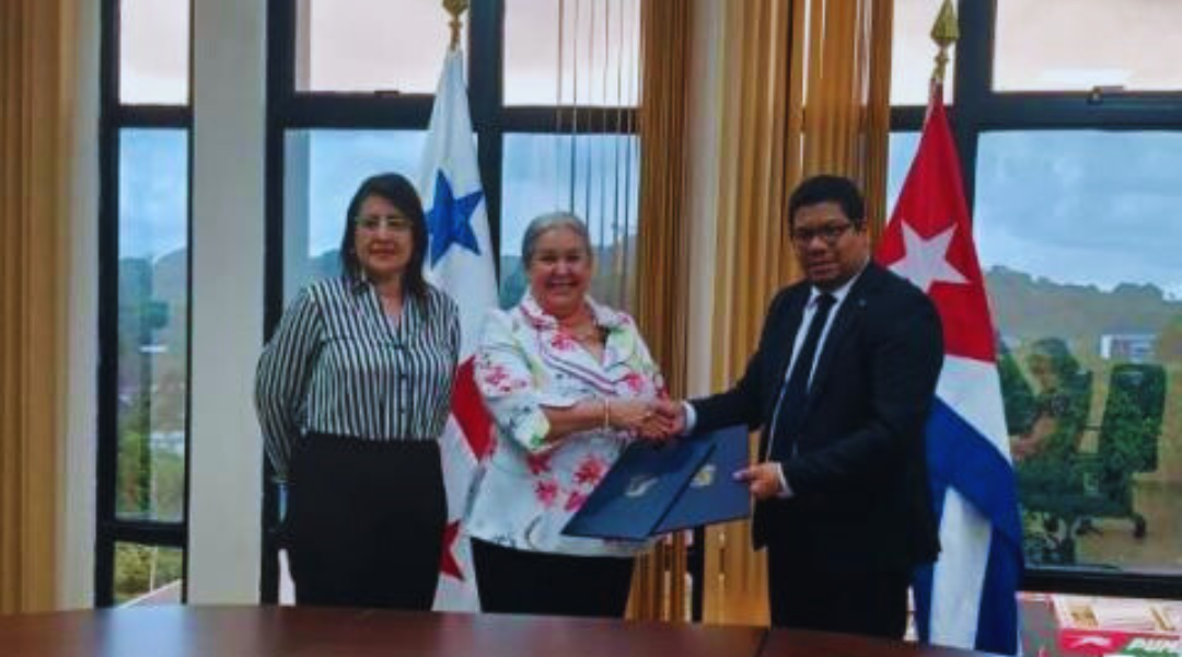 Cuba reanuda programa de alfabetización en Panamá mientras disminuye su inversión en educación 