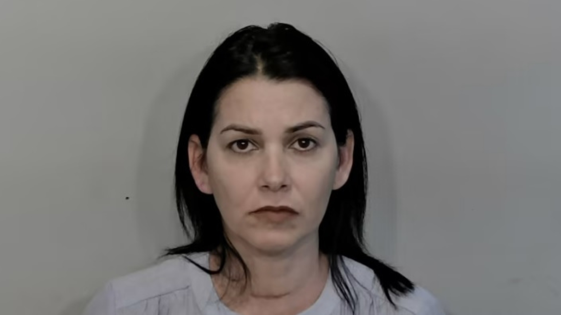Cubana de Hialeah detenida por falsificación de cheques con un valor de más de 4 mil dólares