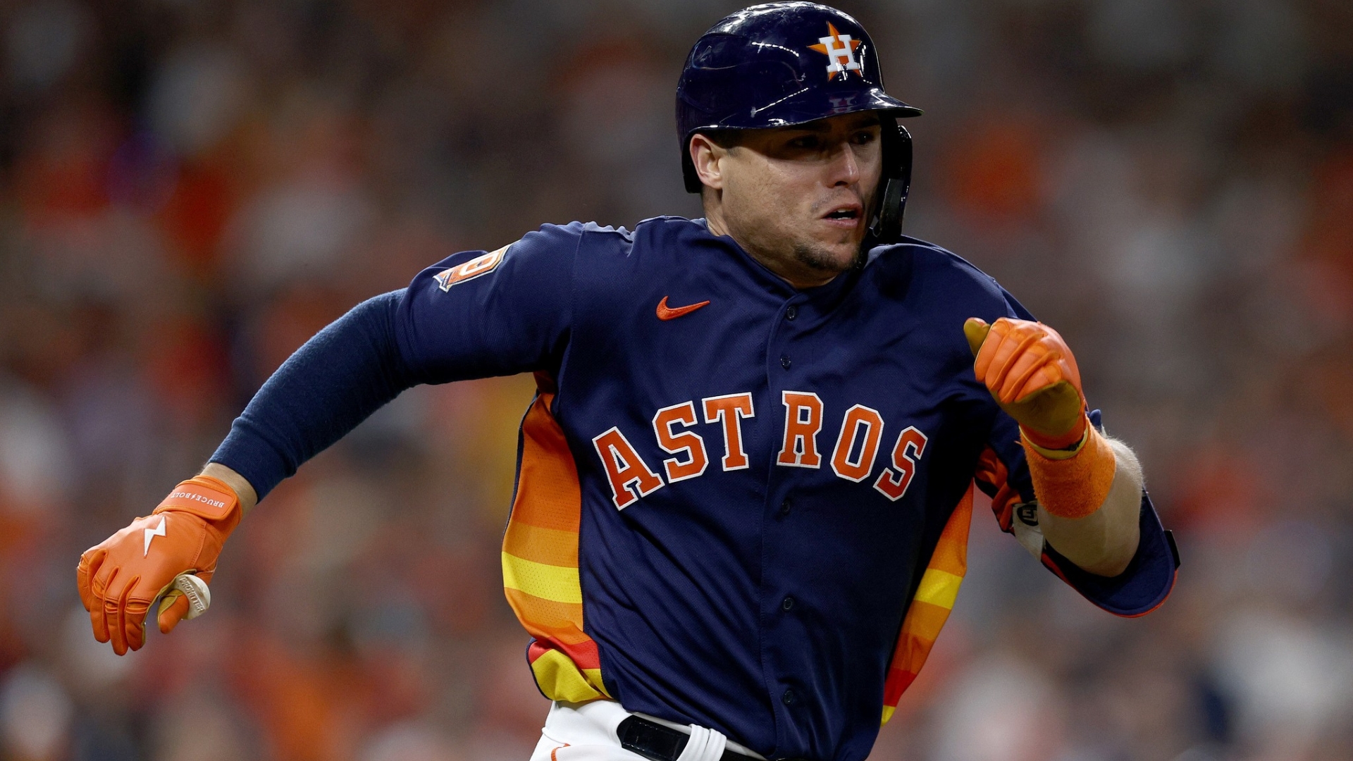 Cubano Aledmys Díaz regresa como titular a los Astros de Houston