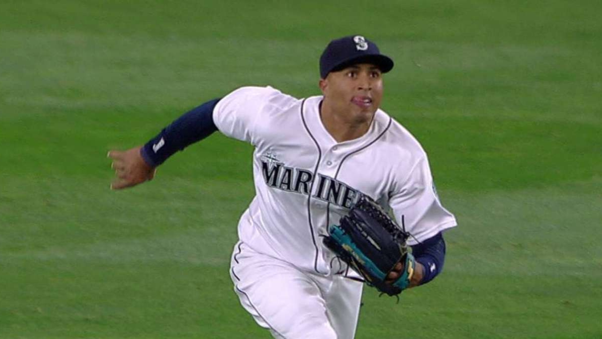 Cubano Leonys Martín vuelve a Seattle con sus Marineros