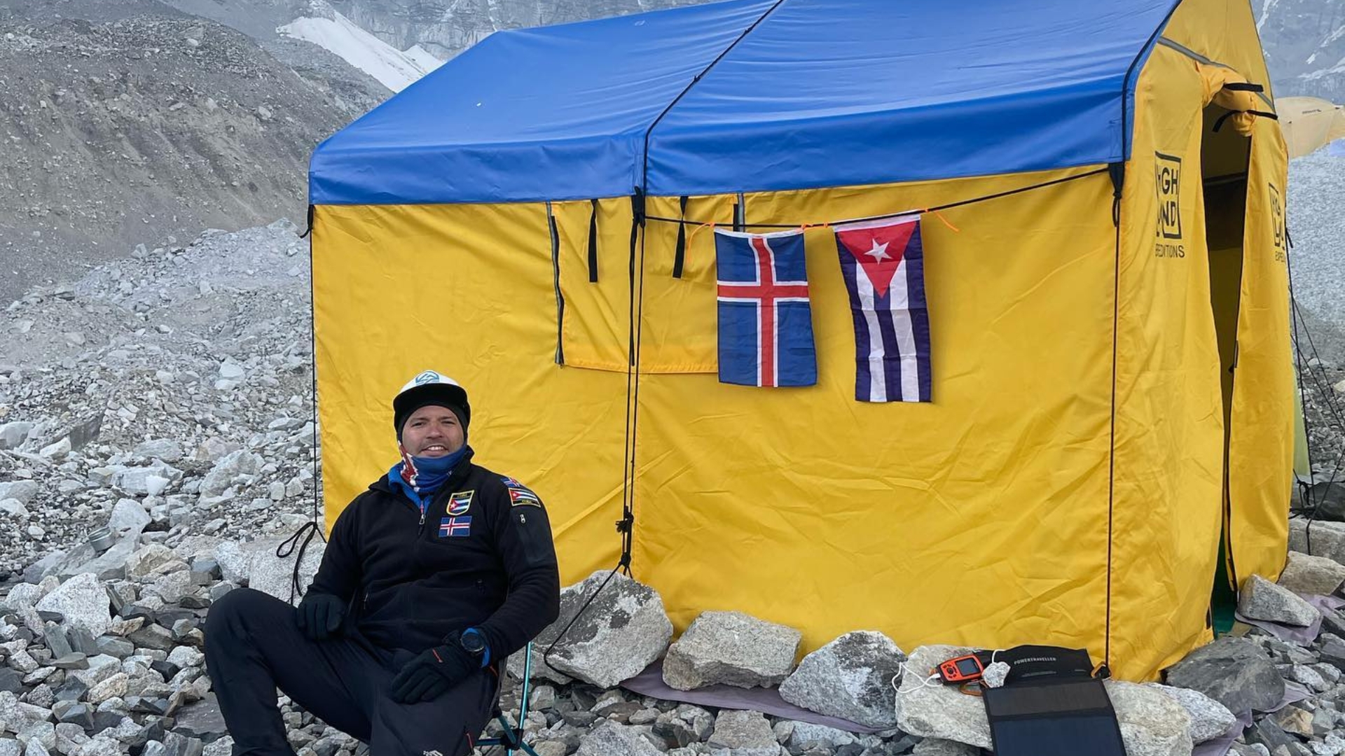 Cubano Yandy Núñez intentará tocar cima del Everest esta madrugada