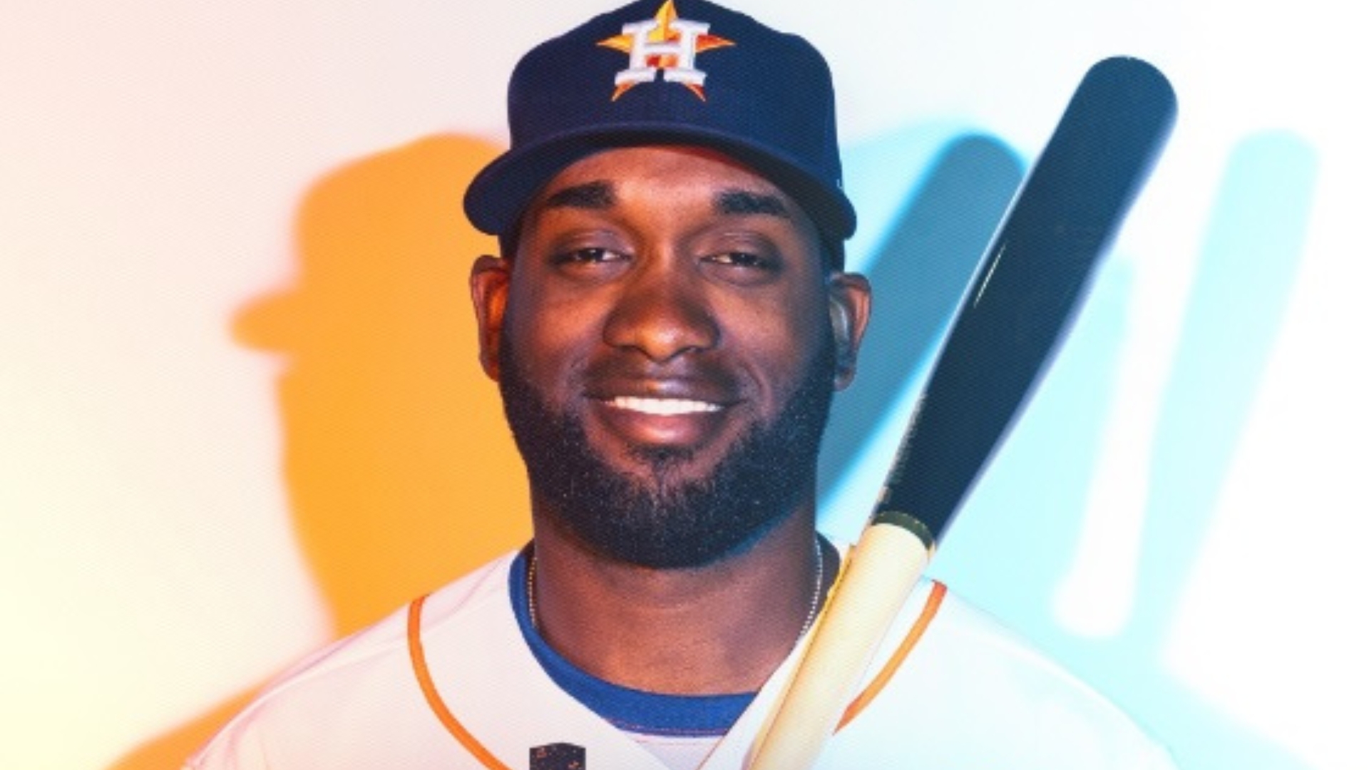 Cubano Yordan Álvarez, mejor “designado” de equipo MLB en 2022