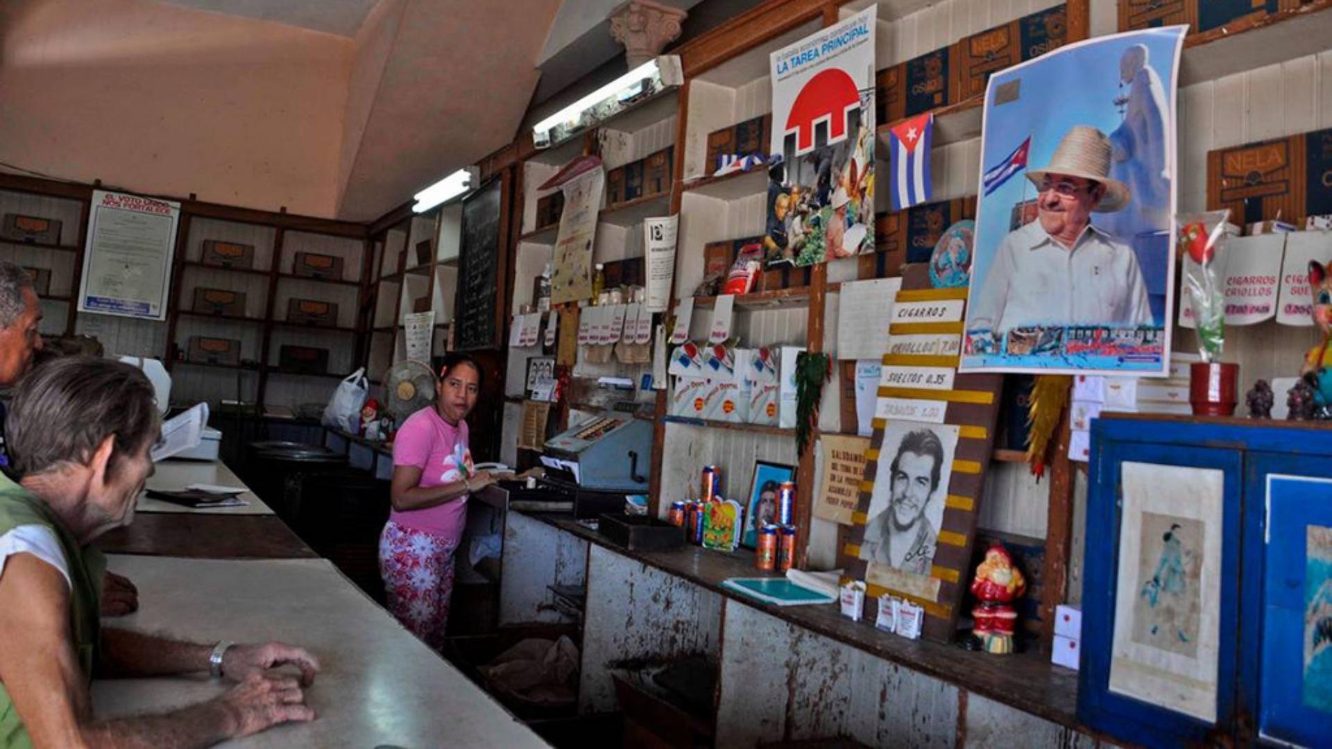 Cubanos critican al régimen por no repartir alimentos gratuitos que prometió
