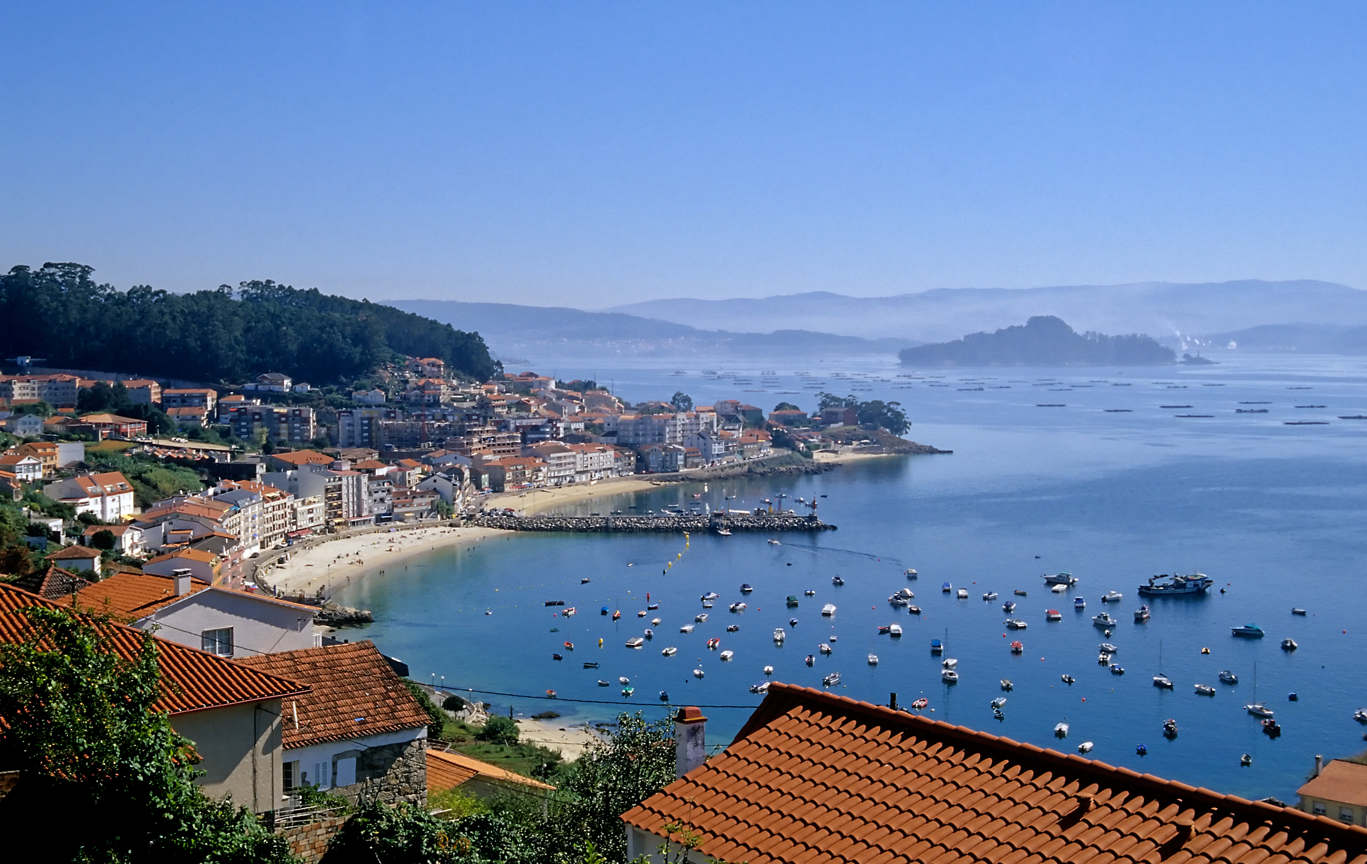 Cubanos pueden beneficiarse del plan de retorno a Galicia, España