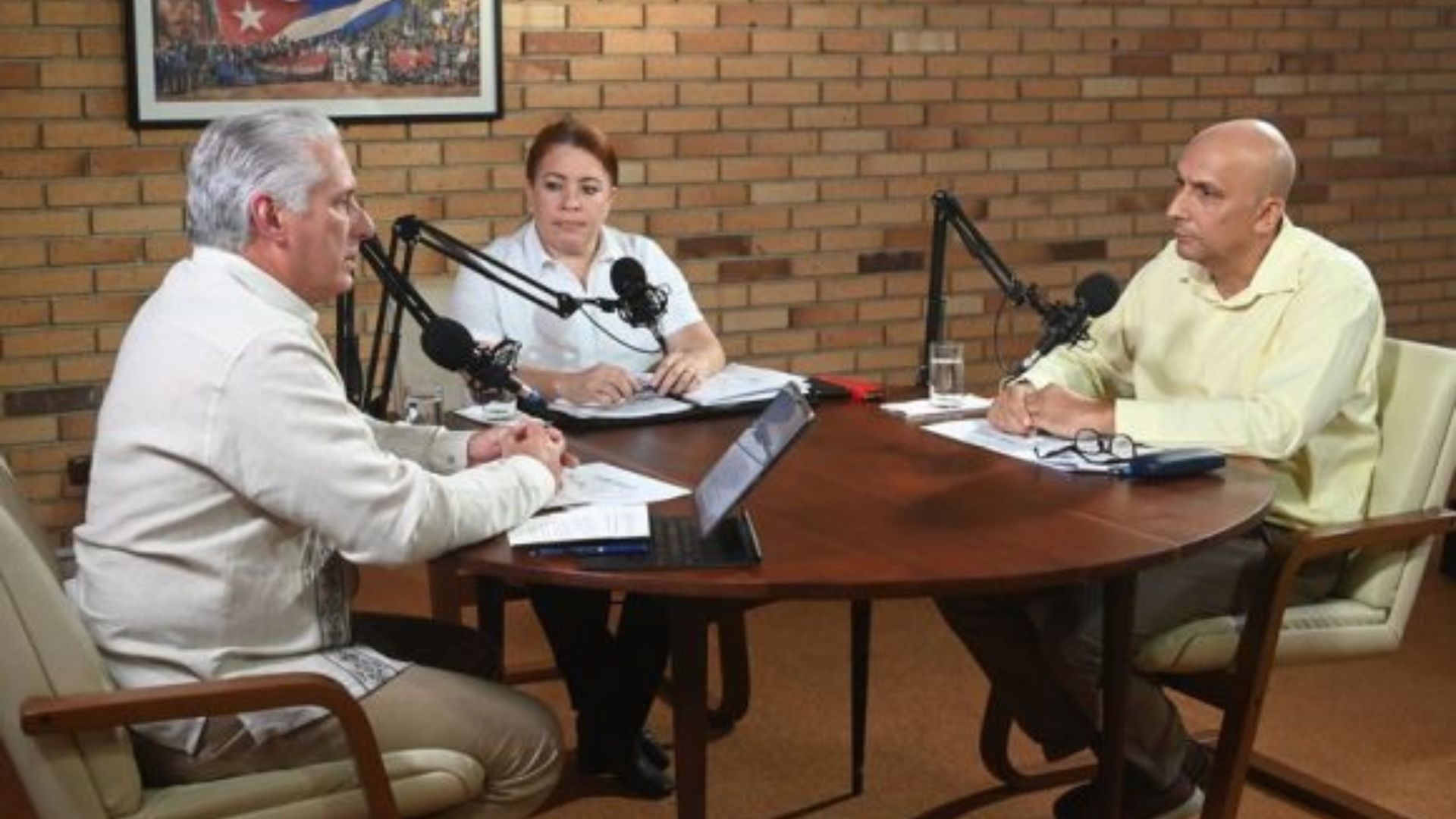 Díaz-Canel defiende tarifazo de ETECSA: "Este paso no lo deseábamos, pero había que darlo"