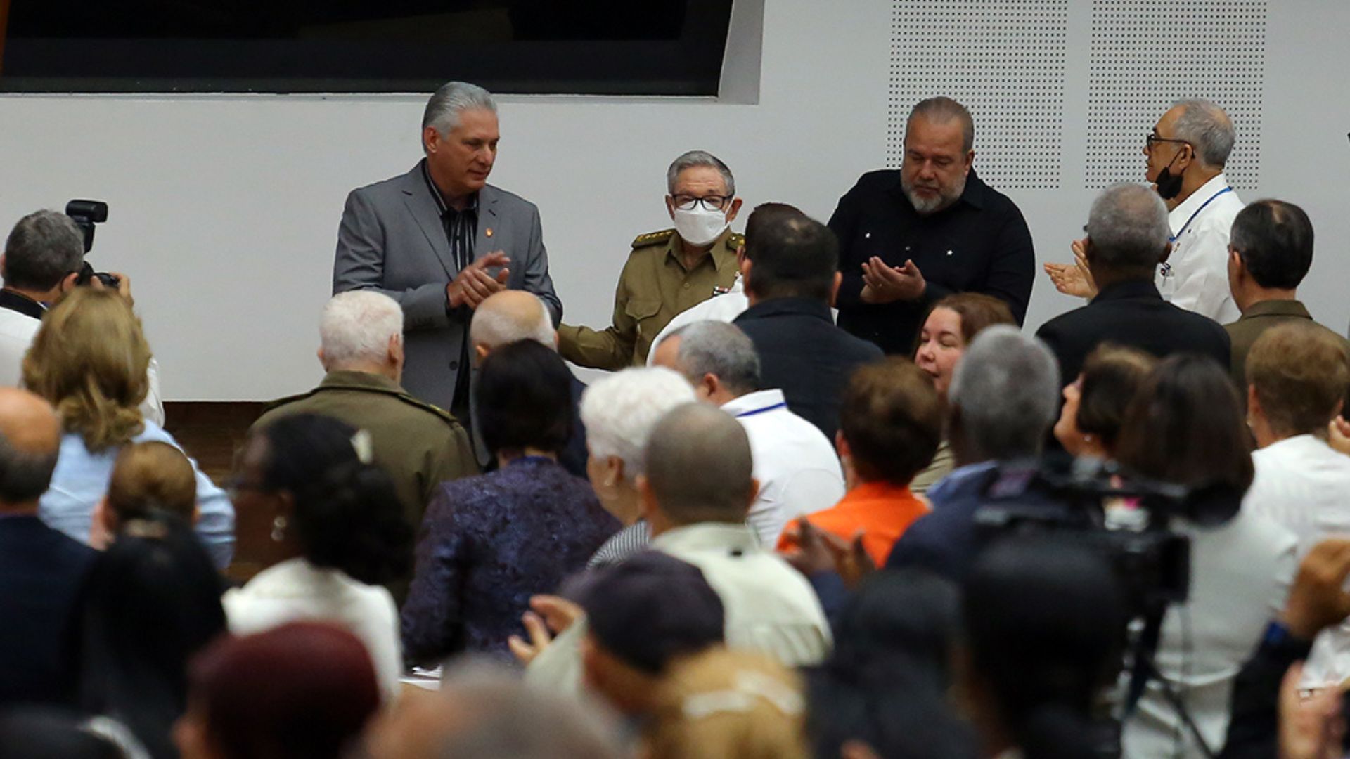 Díaz-Canel hace el ridículo: "A veces da risa, como muchas cosas que hacemos"
