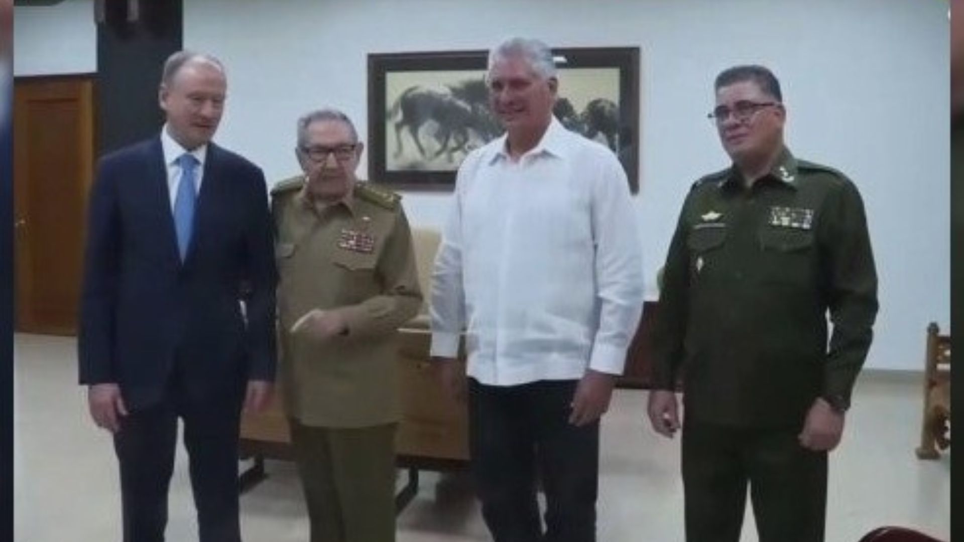 Díaz-Canel recibe en Cuba a alto cargo del ejército ruso en medio de invasión a Ucrania