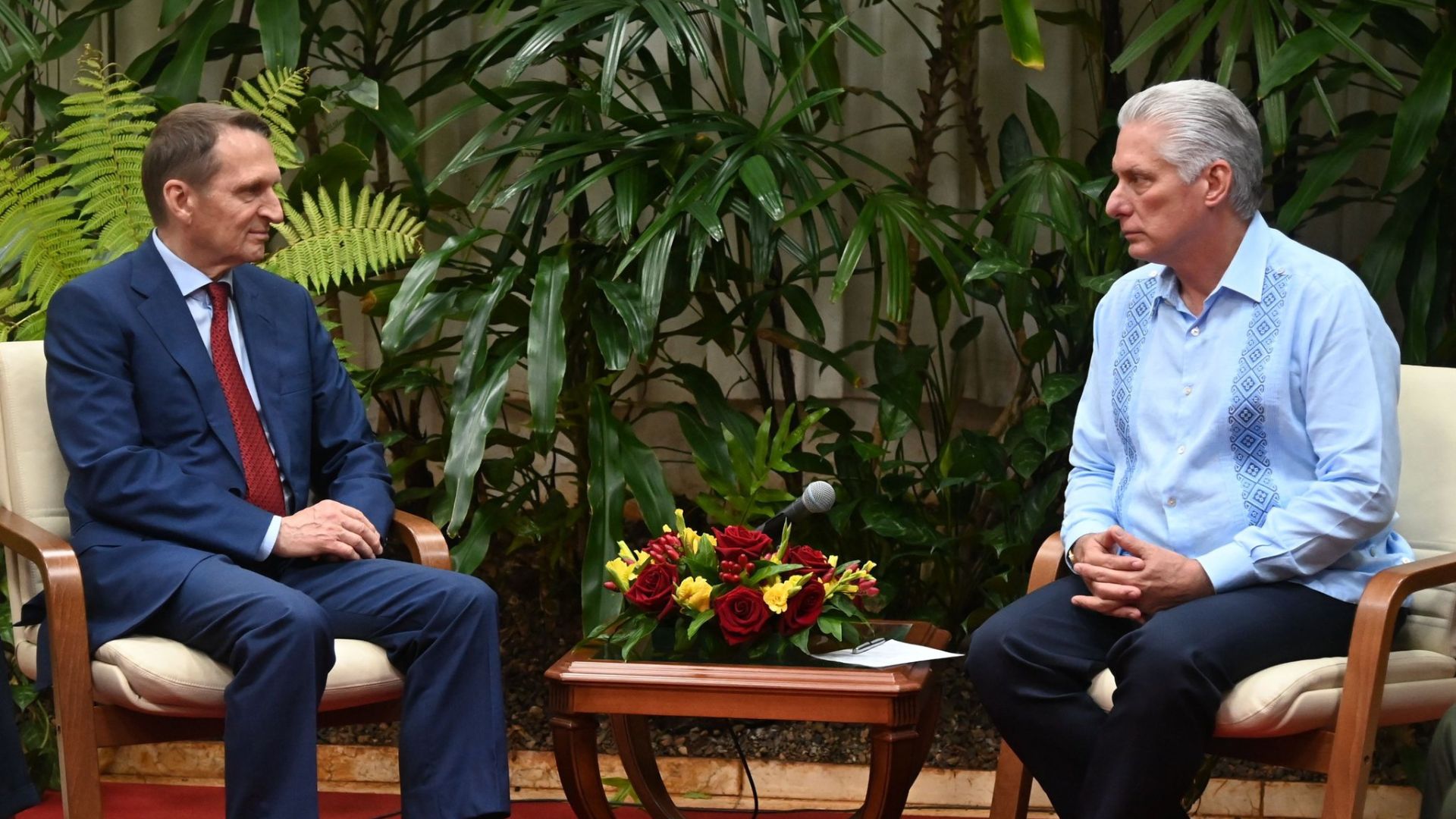 Díaz-Canel recibe en La Habana al jefe de la Inteligencia rusa