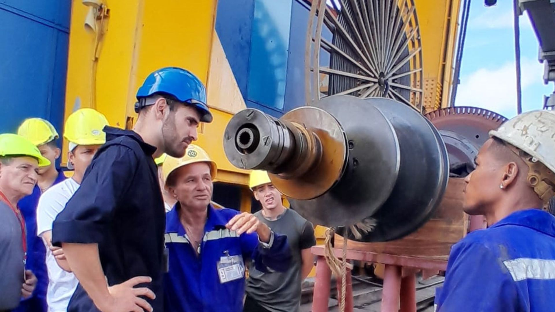 De turbinas y chumaceras: Hasta enero fuera de servicio unidad 3 de termoeléctrica de Cienfuegos