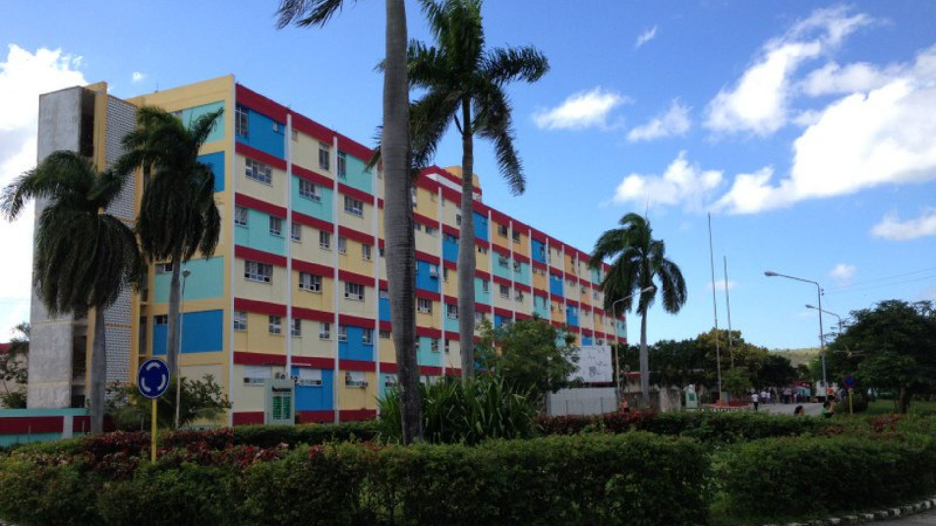 Denuncian estafa millonaria en Hospital de Holguín