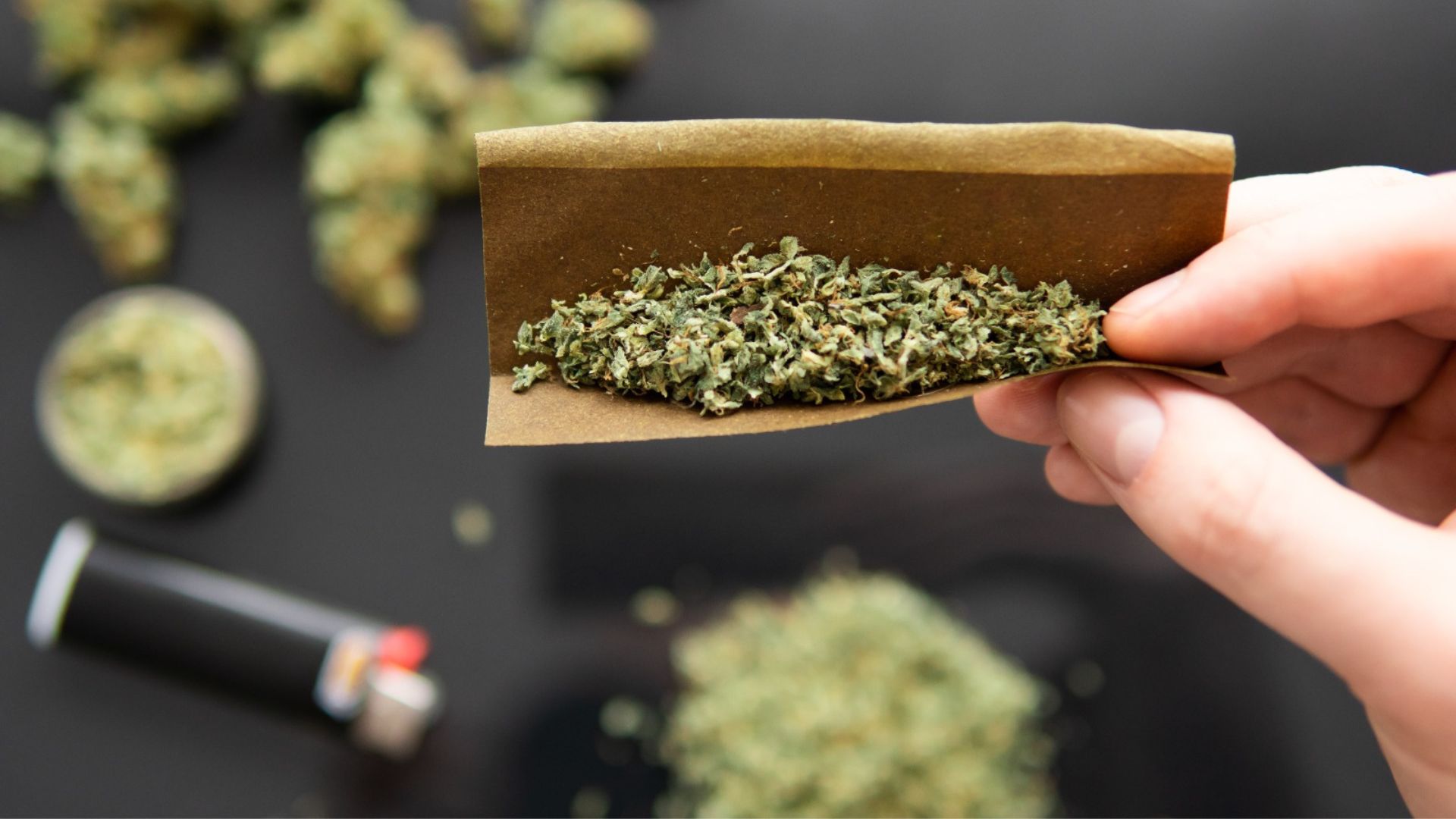 Detienen a dos cubanos con droga en Matanzas