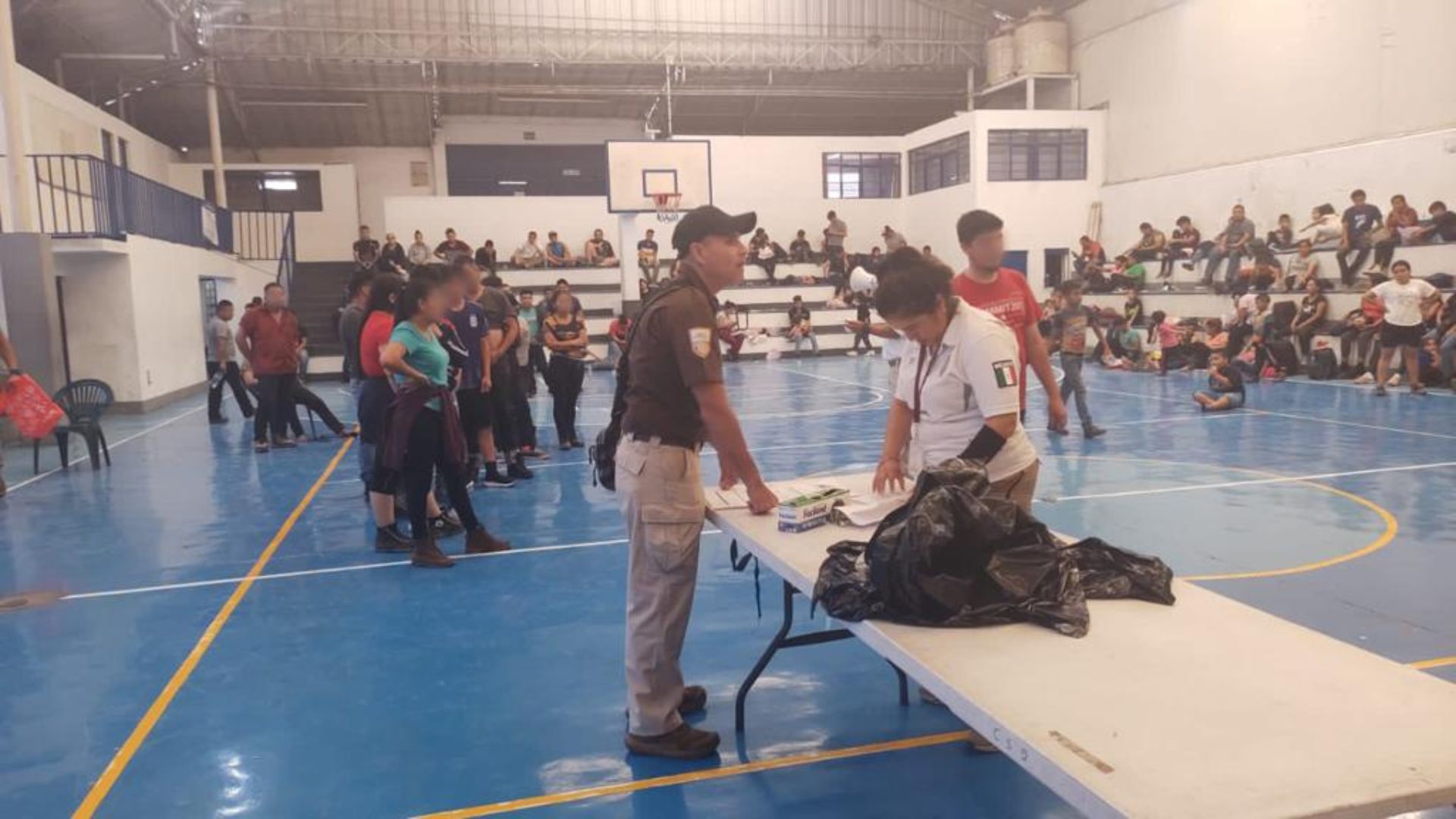 Detienen a grupo de migrantes cubanos en México